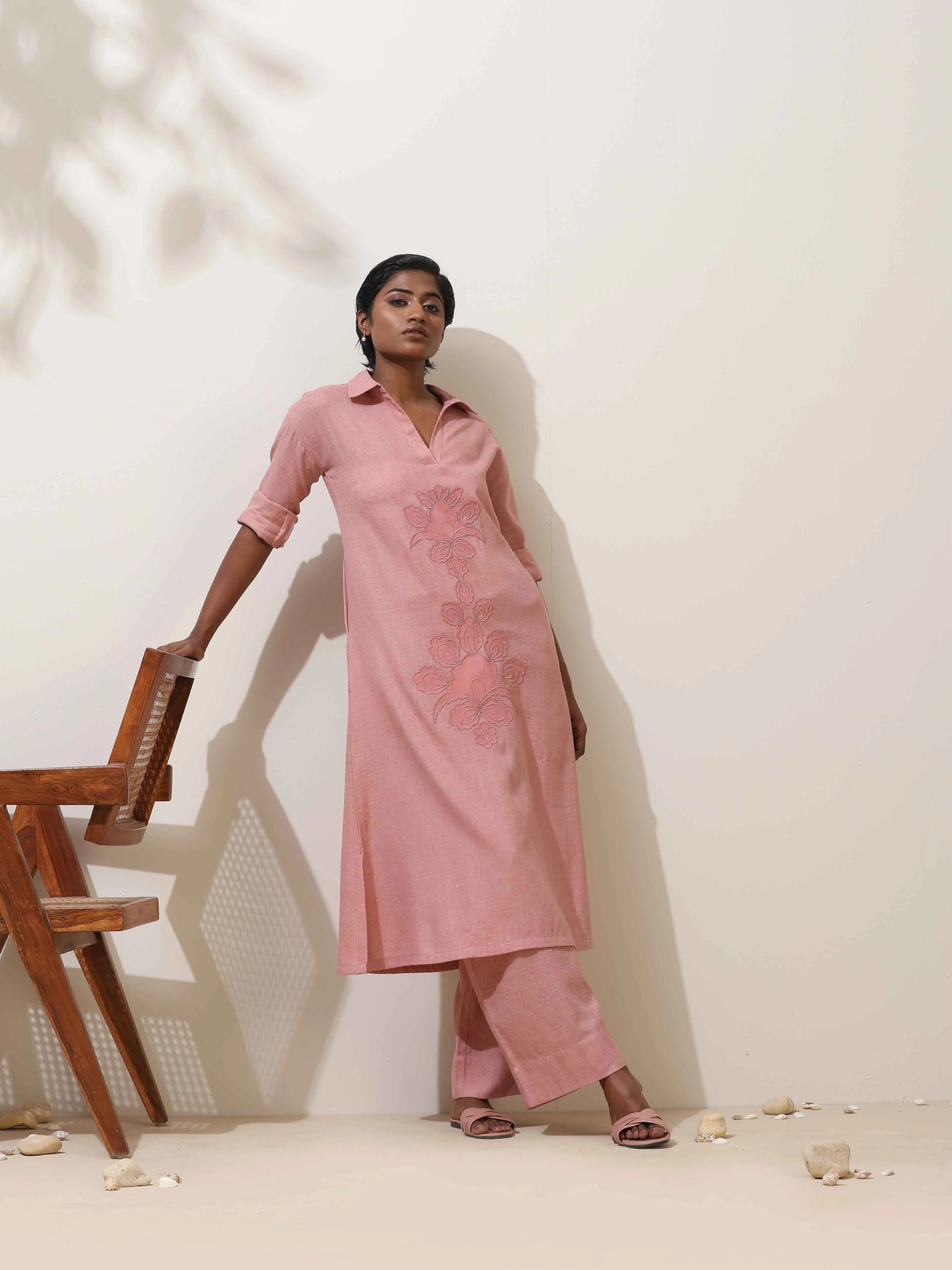 trueBrowns Dalia Pink Embroidered Natural Cotton Kurta Pant Set
