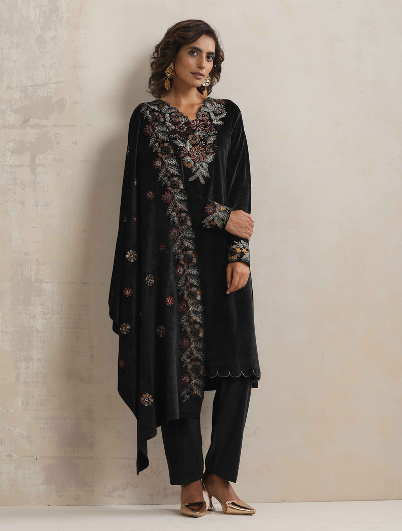 trueBrowns Black Velvet Floral Embroidered Kurta Pant Dupatta Set