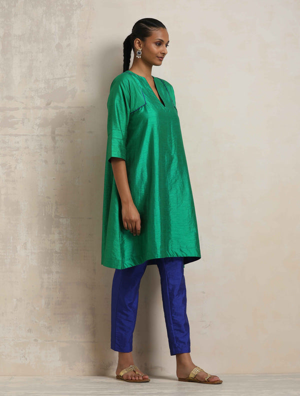 trueBrowns Bright Green Silk Kurta Co-ord Set