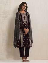 trueBrowns Purple Velvet Embroidered Kurta Pant Dupatta Set