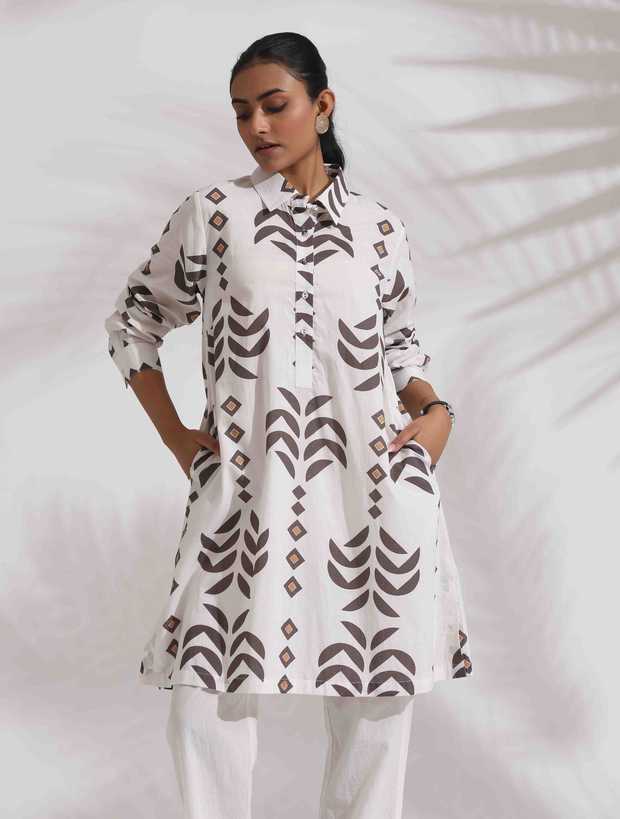 trueBrowns White Cotton Stripe Print Kurta Co-ord Set