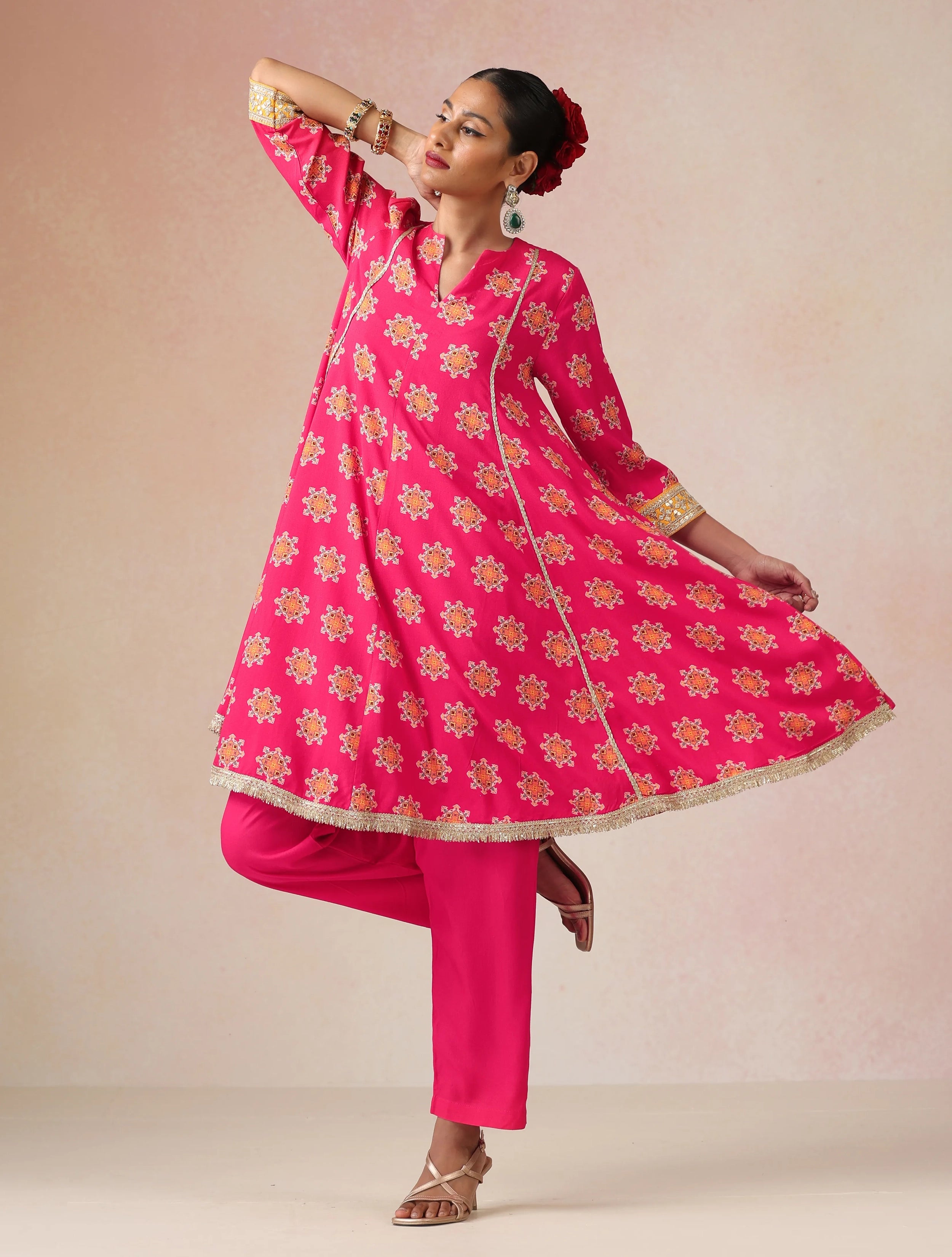 trueBrowns Pink Boota Print Viscose Flared Kurta Co-ord Set