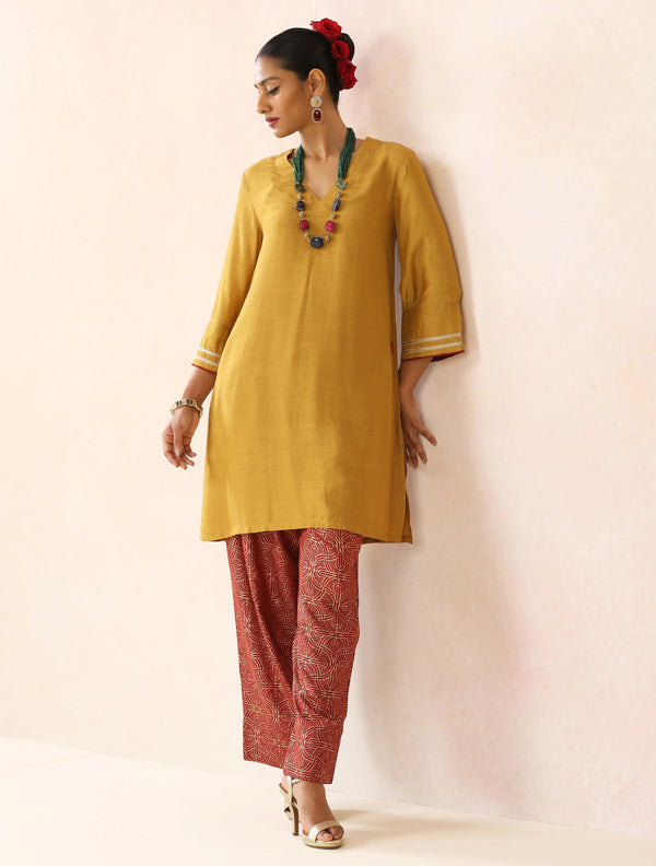 trueBrowns Mustard Gold Foil Print Muslin Silk Kurta Farsi Pants Set