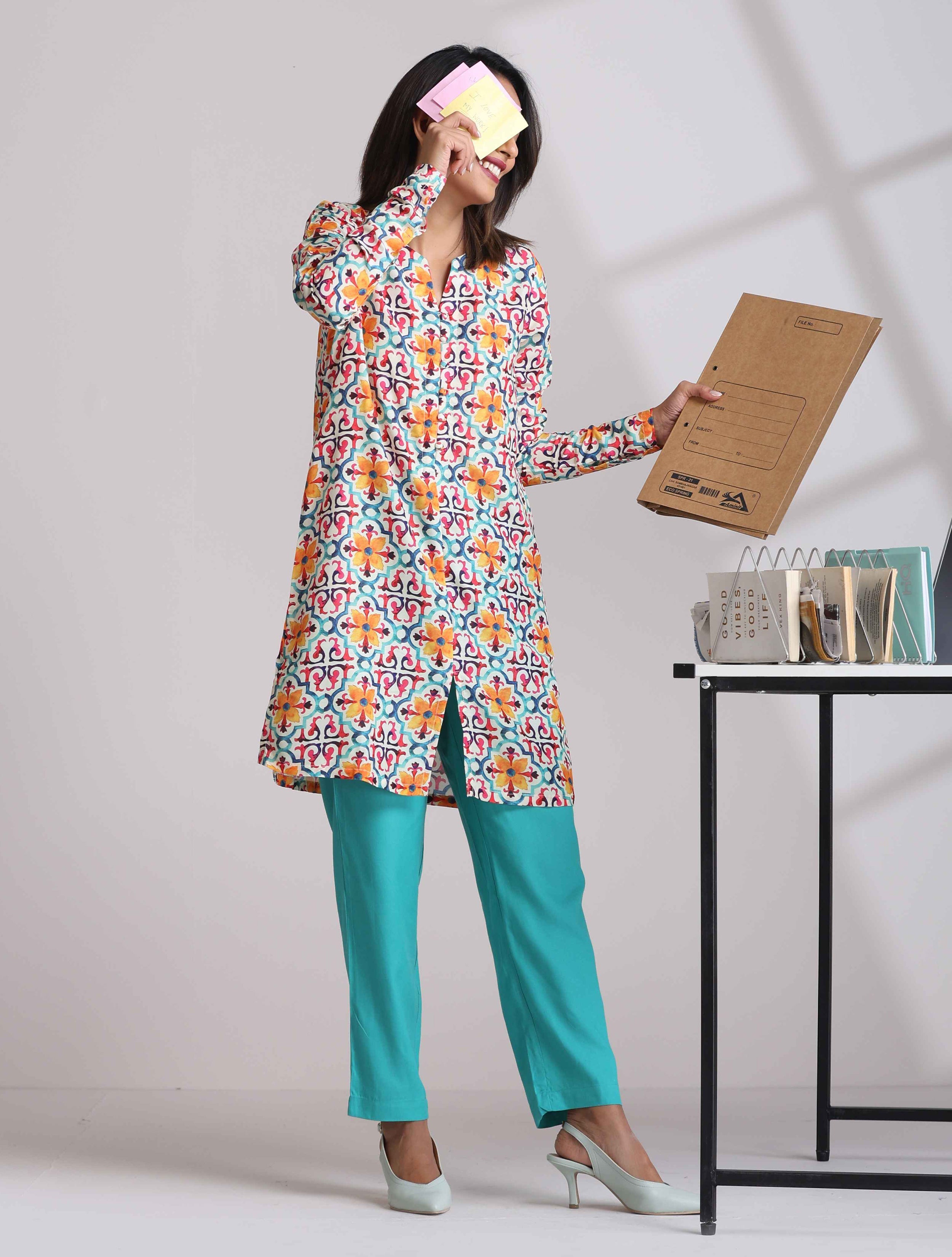 trueBrowns Off White Print Kurta Co-ord Set