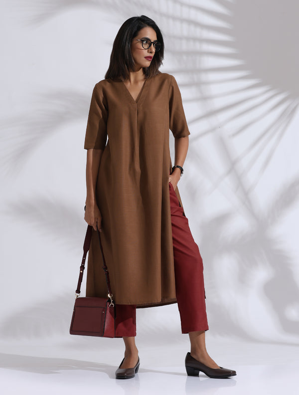 trueBrowns Brown Slub Highslit Kurta Set