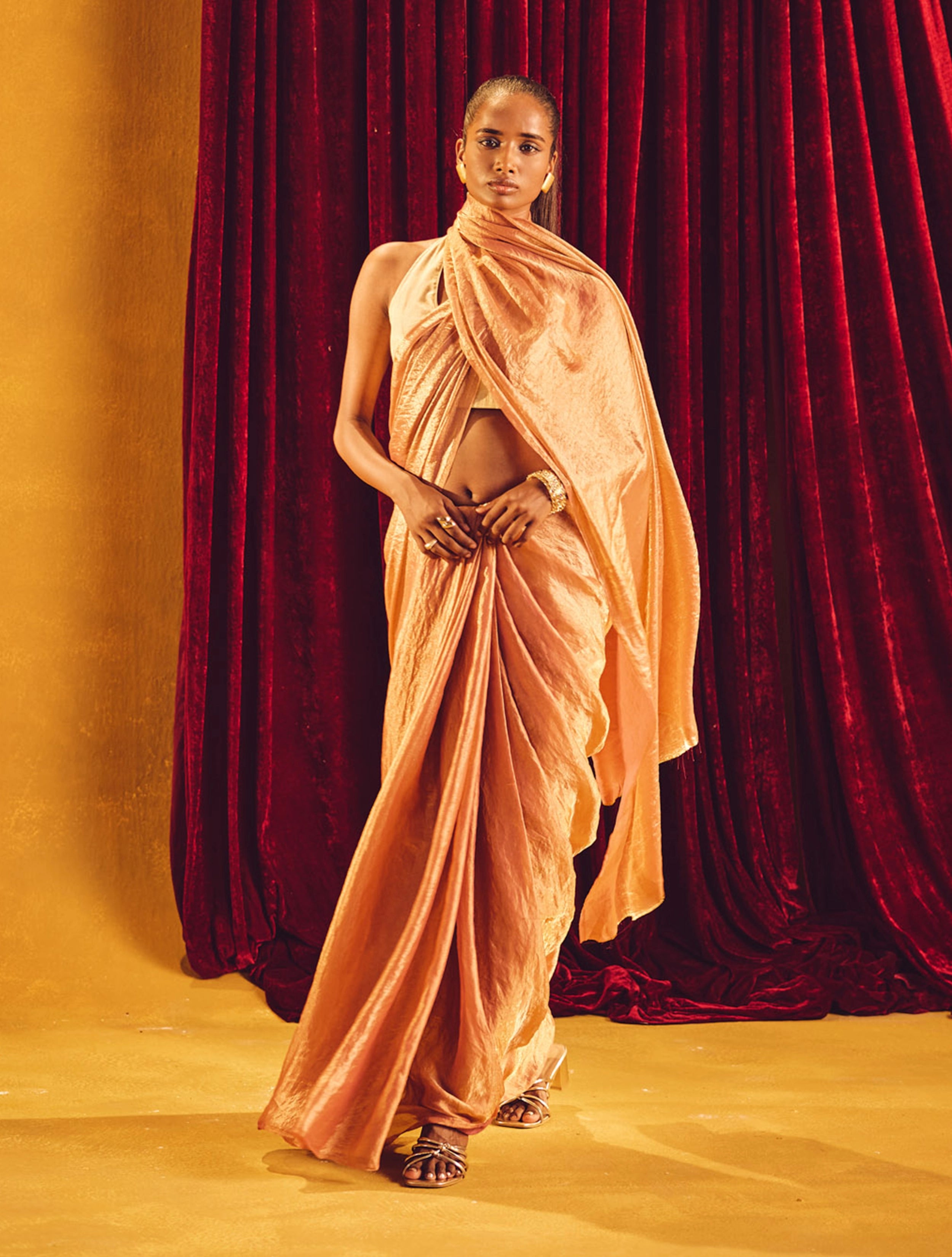 trueBrowns Peach Copper Tissue Saree With Unstitched Blouse