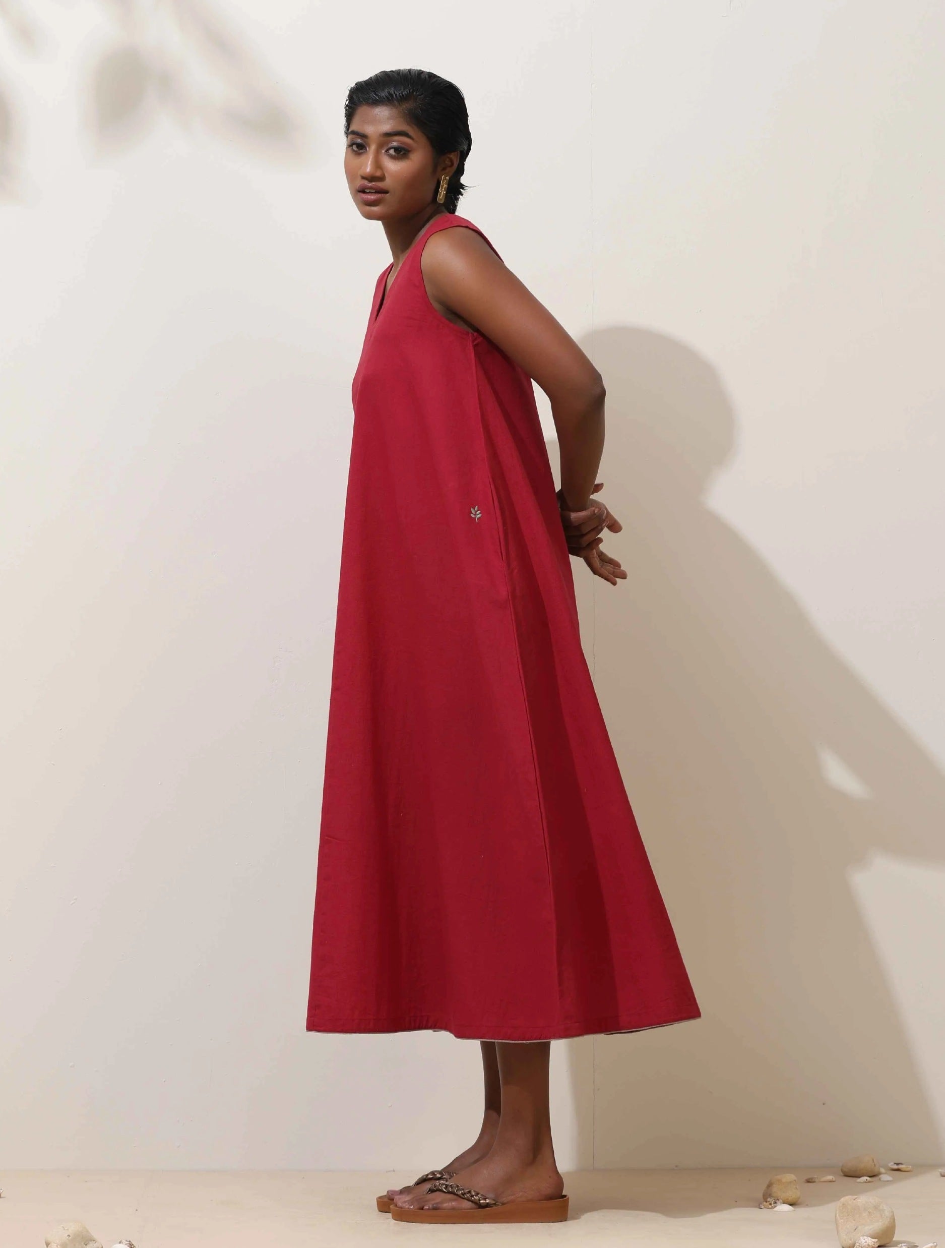 trueBrowns Maroon Cotton Linen Dress