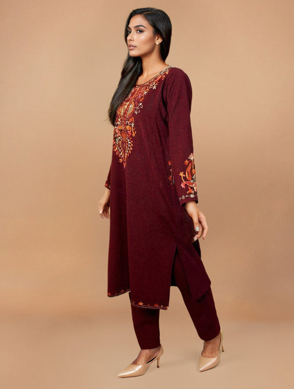 trueBrowns Maroon Embroidered Woollen Phiran Kurta Set