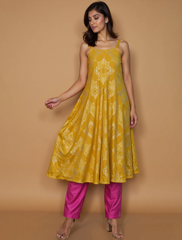 trueBrowns Lime Brocade Flared Kurta Set