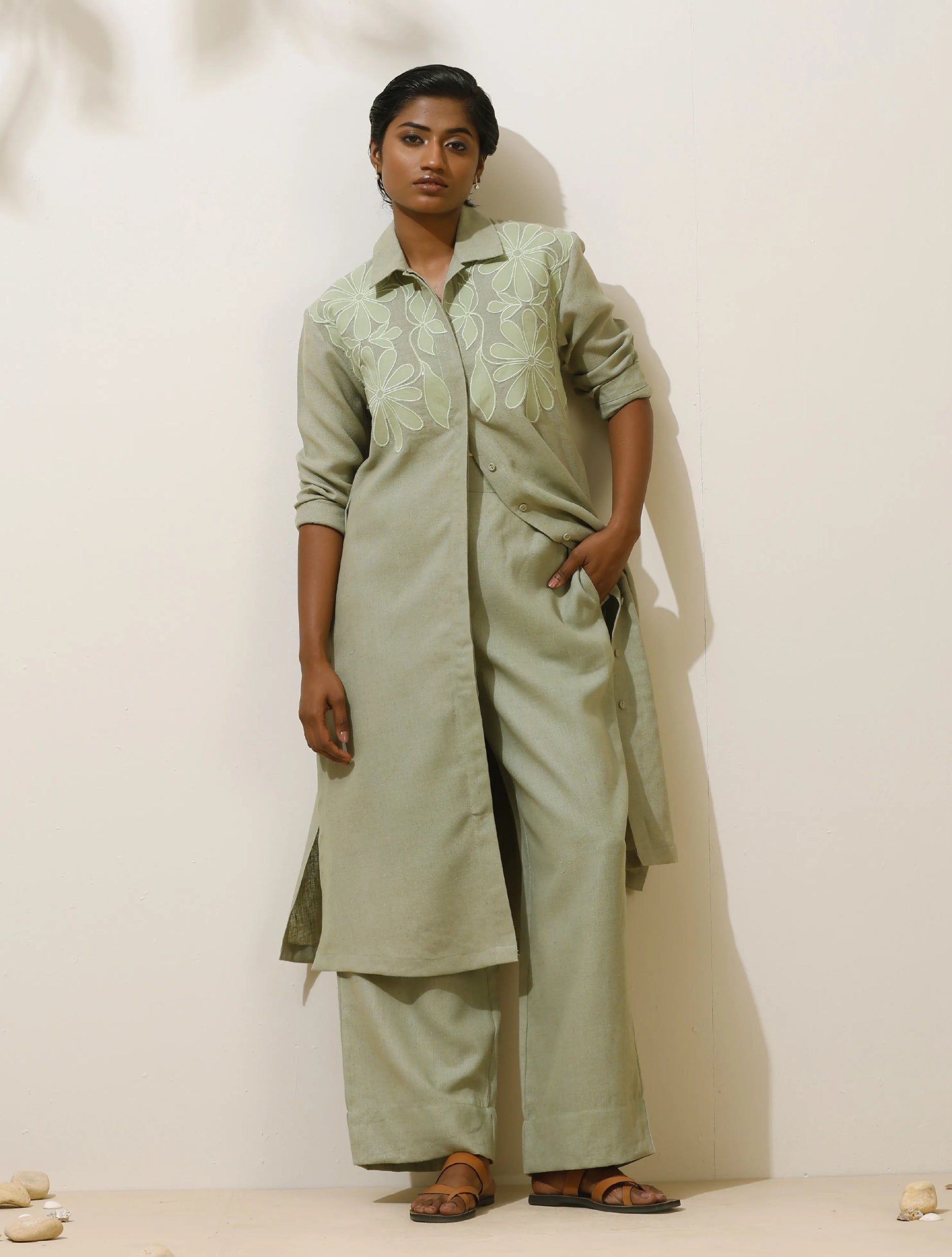trueBrowns Clover Green Embroidered Natural Cotton Kurta Pant Set