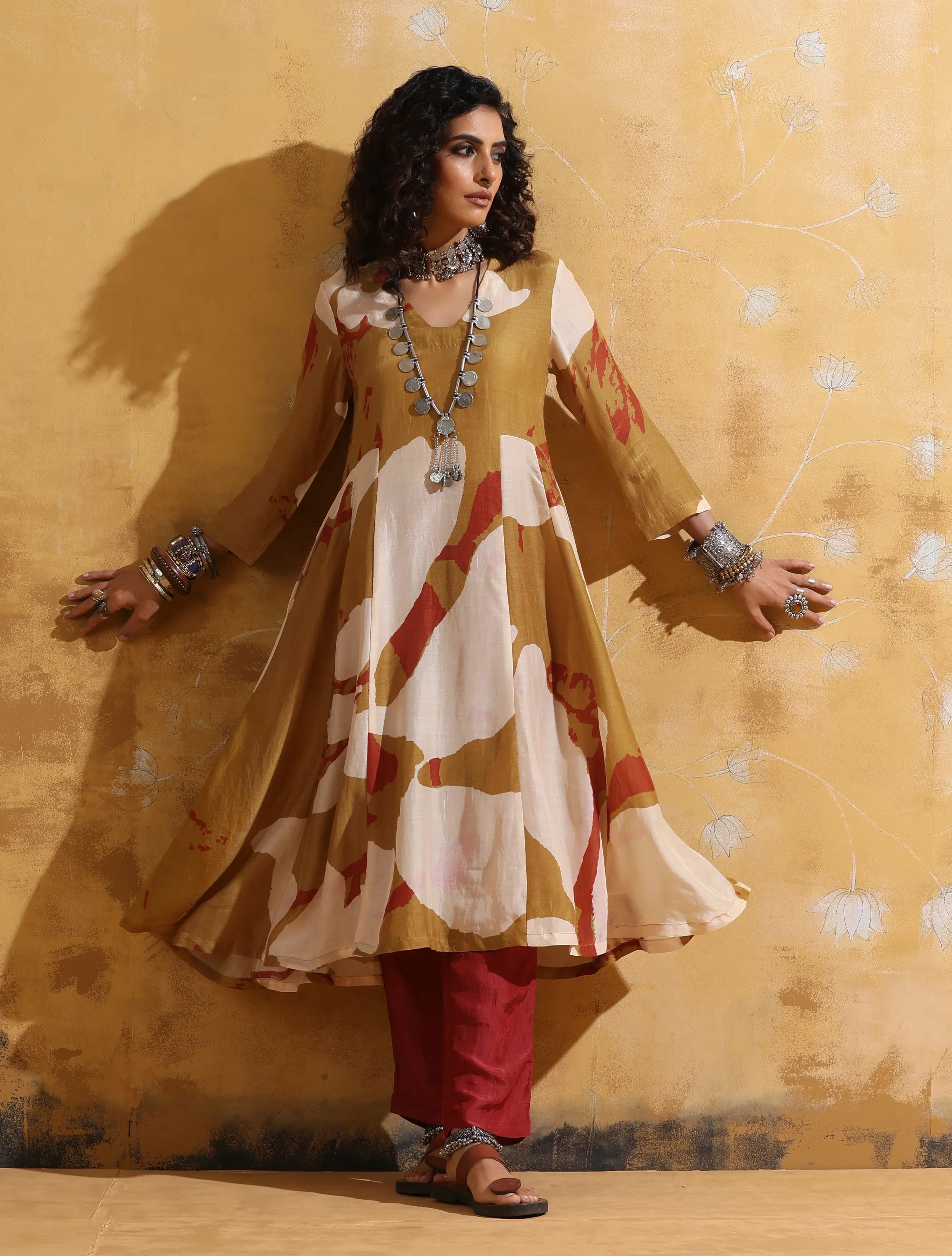 trueBrowns Mustard Rust Red Floral Print Muslin Silk Fit And Flared Kurta Set