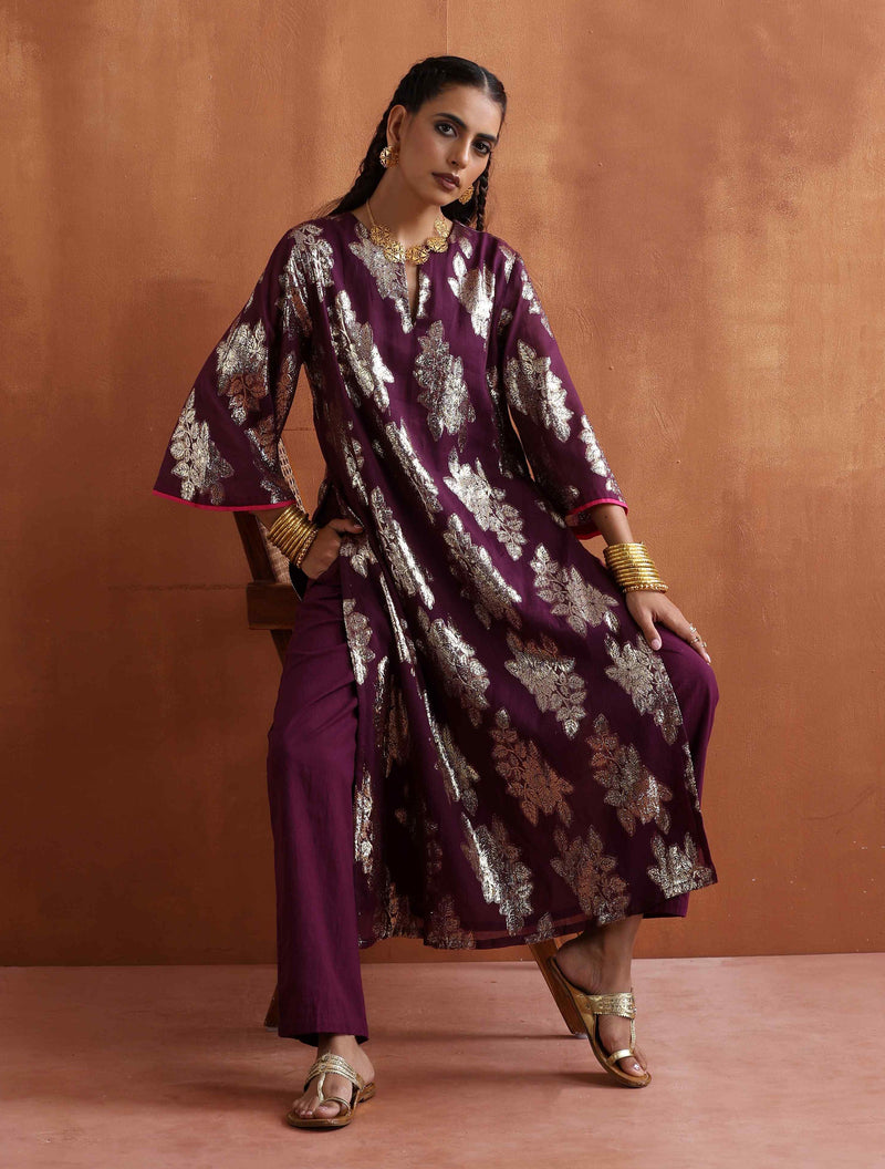 trueBrowns Purple Metallic Straight Kurta Set