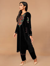 trueBrowns Black Velvet Embroidered Kurta Set