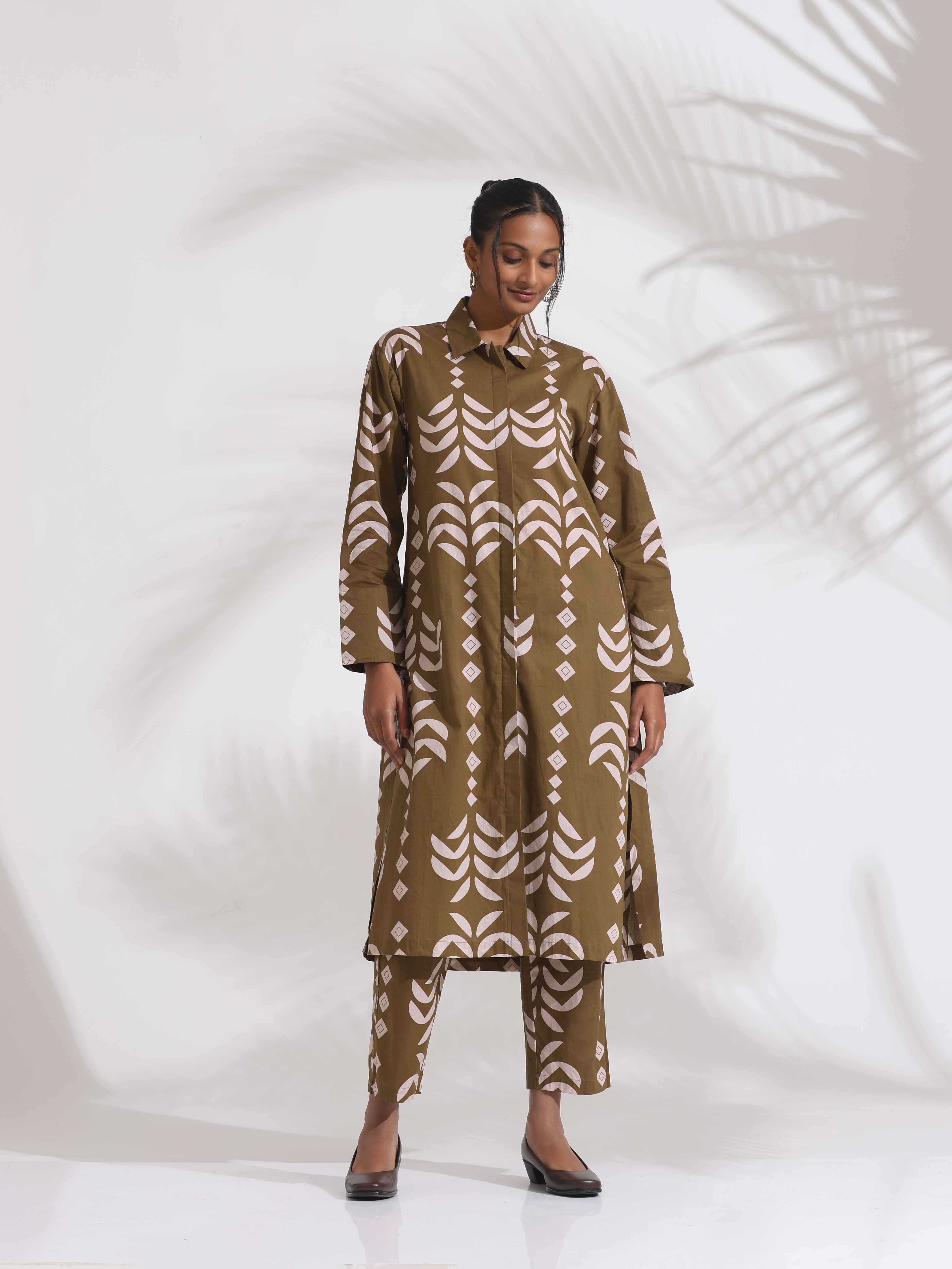 trueBrowns Olive Green Cotton Stripe Print Shirt Kurta Set