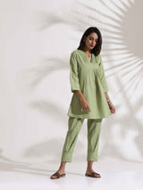 trueBrowns Green Slub Pleated Co-ord Set