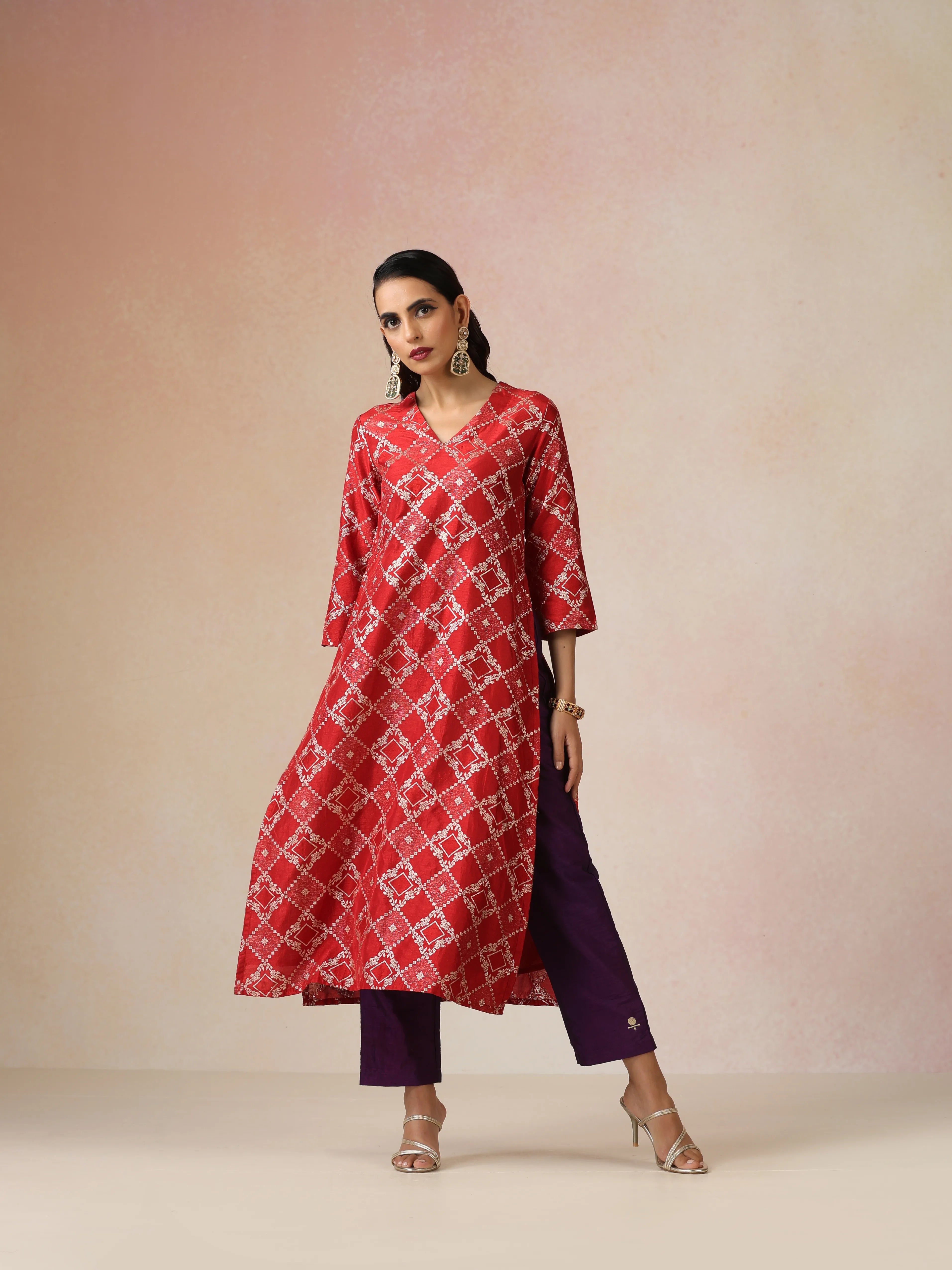 trueBrowns Red Brocade Straight High-Slit Kurta Set