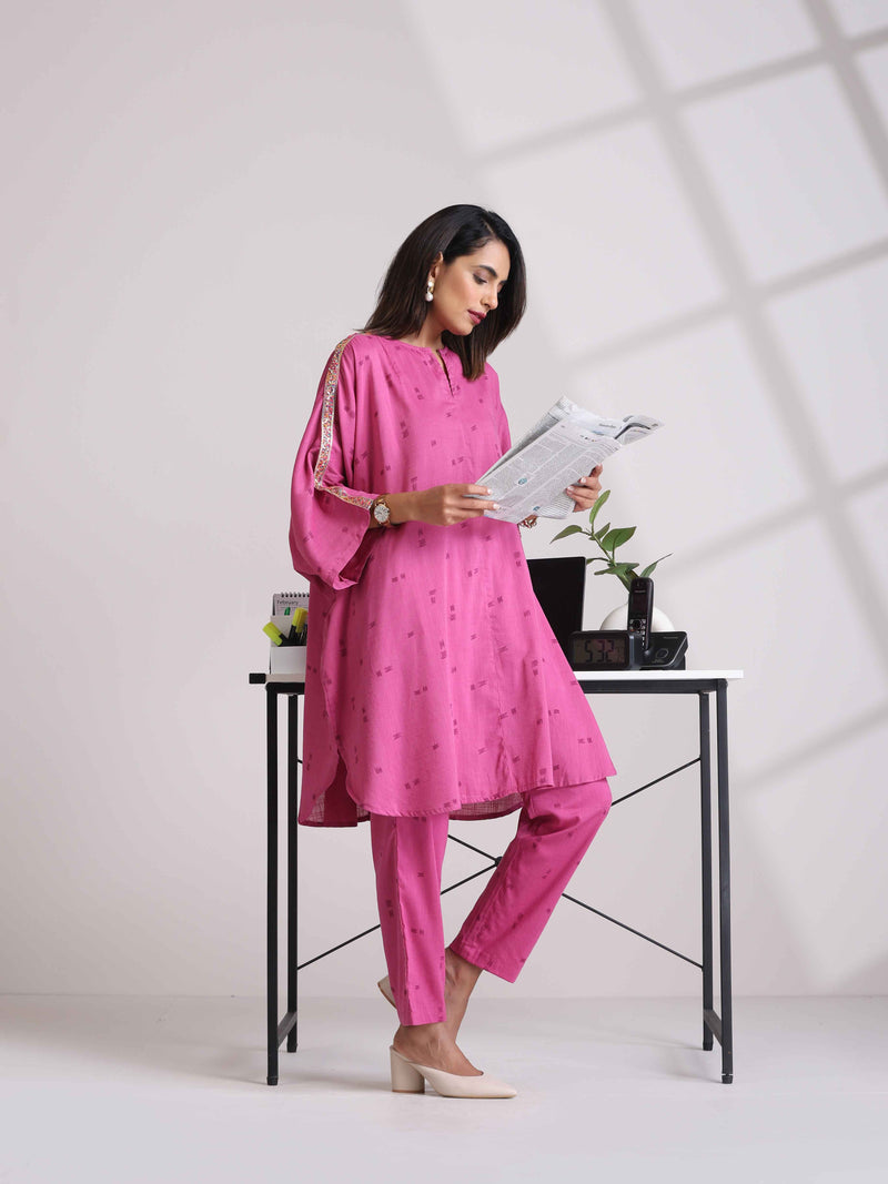 trueBrowns Pink Print Kaftan Kurta Co-ord Set