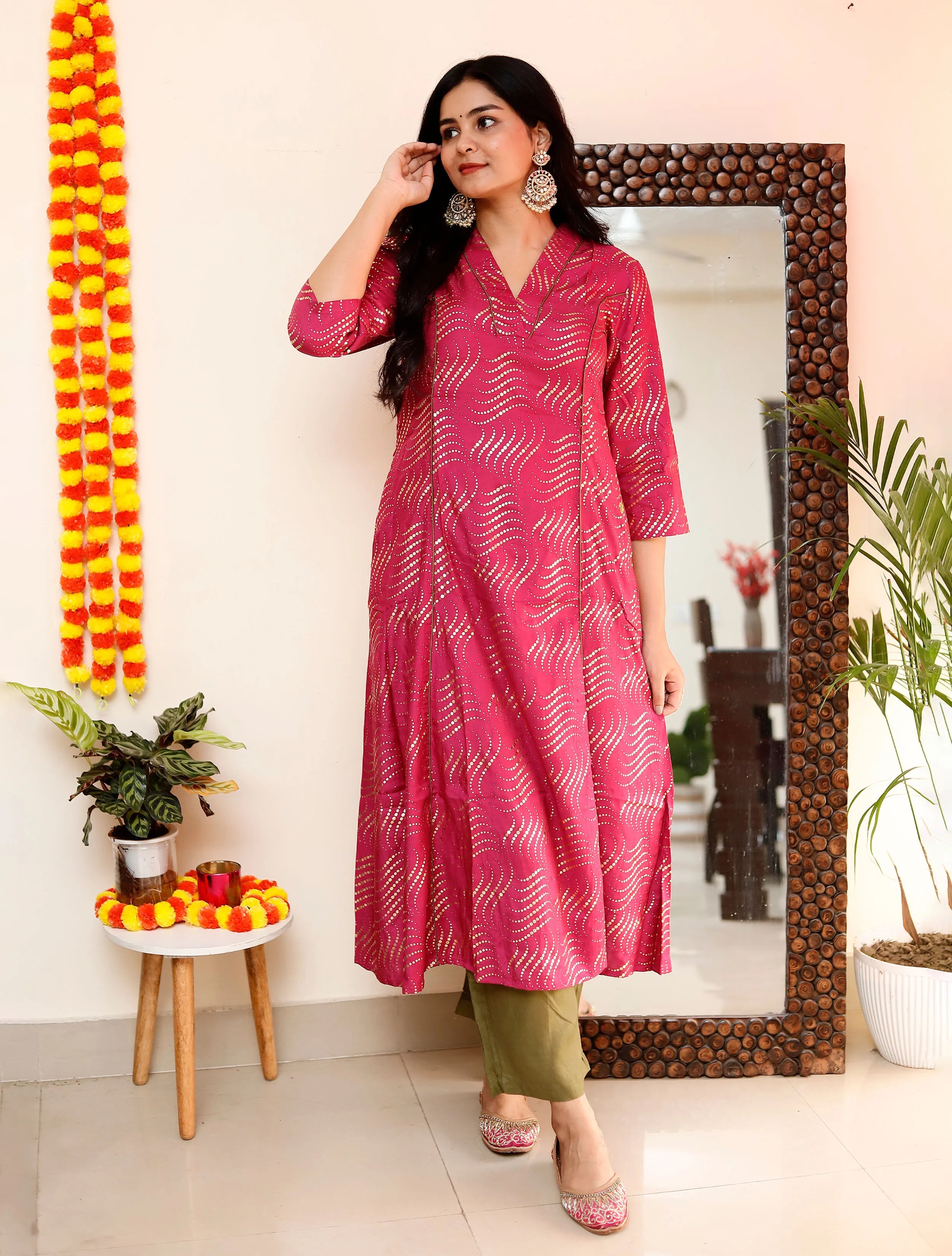 trueBrowns Pink Gold Foil Print Muslin Silk A-line Kurta Set