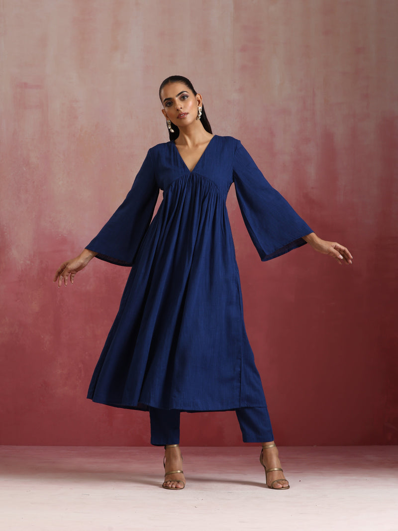 trueBrowns Blue Cotton Dobby Kurta Set