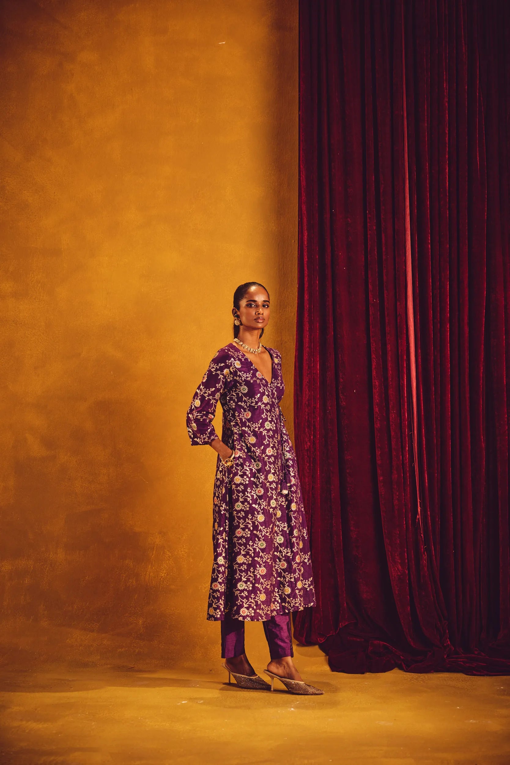  trueBrowns Purple Brocade Angrakha Kurta Set