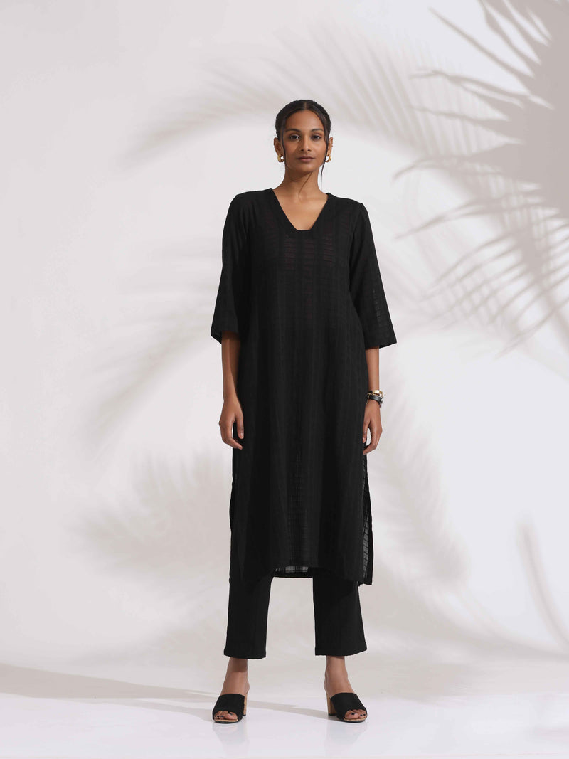 trueBrowns Black Cotton High Slit Kurta Set