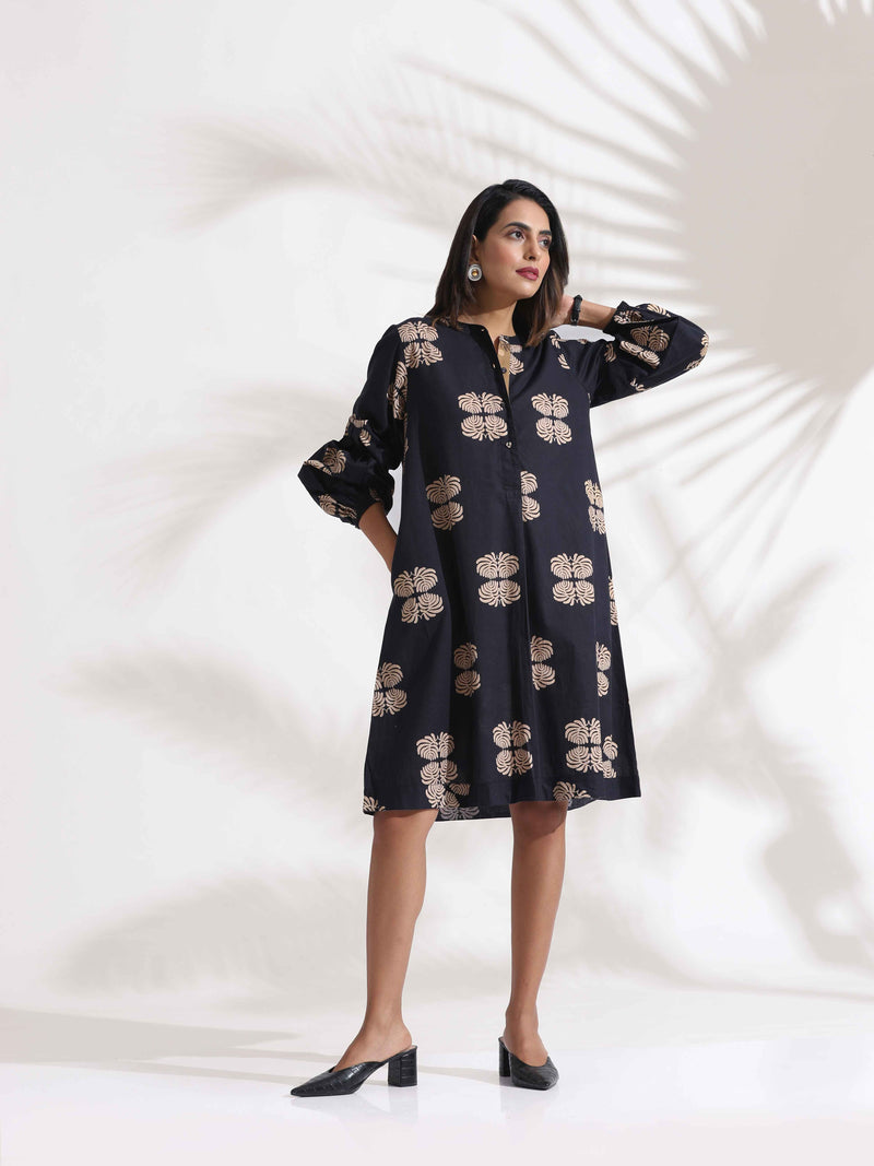 trueBrowns Black Cotton Print Short Dress