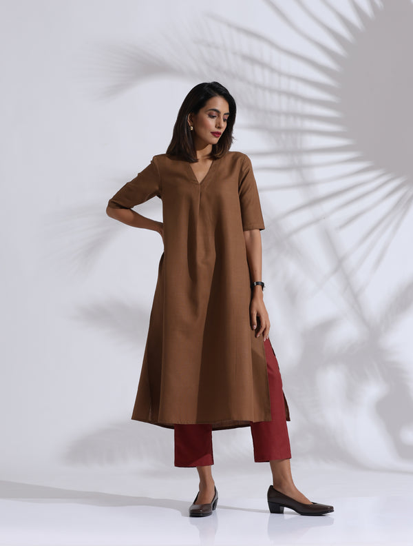 trueBrowns Brown Slub Highslit Kurta Set