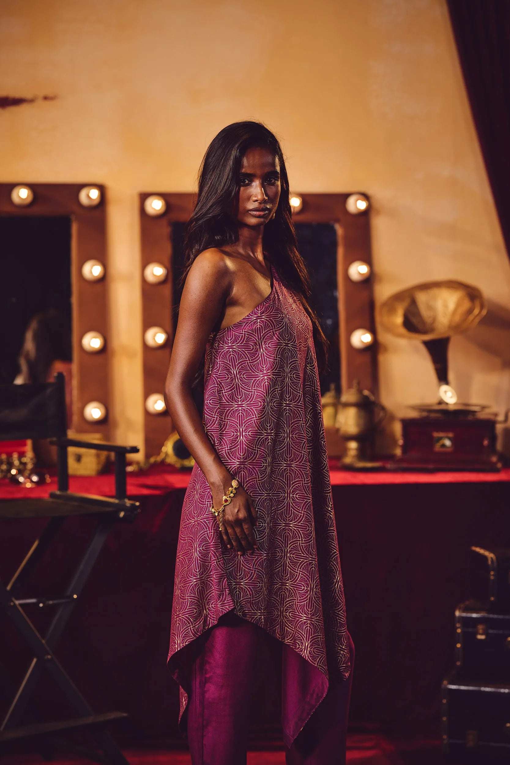 trueBrowns Magenta Gold Foil Print Muslin Silk Asymmetric One-Shoulder Kurta Co-ord Set