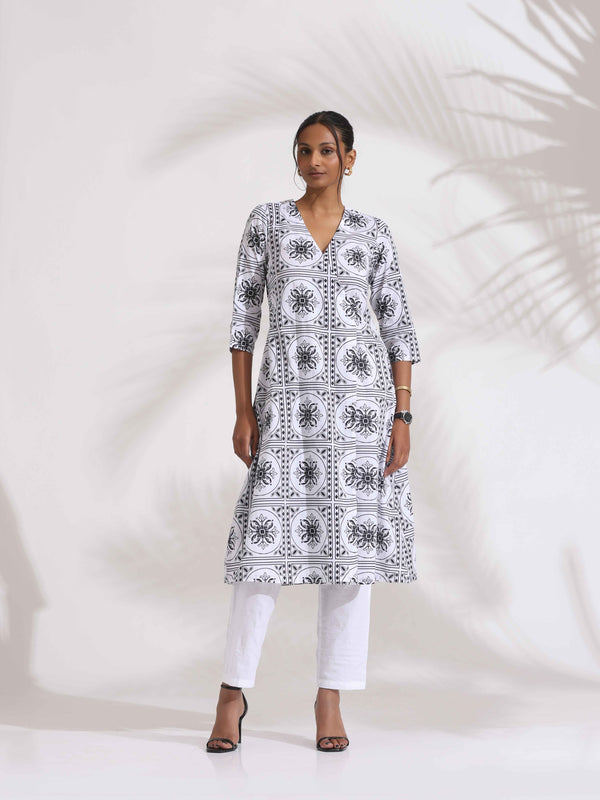 trueBrowns White Cotton Geometric Print Angrakha Kurta Set