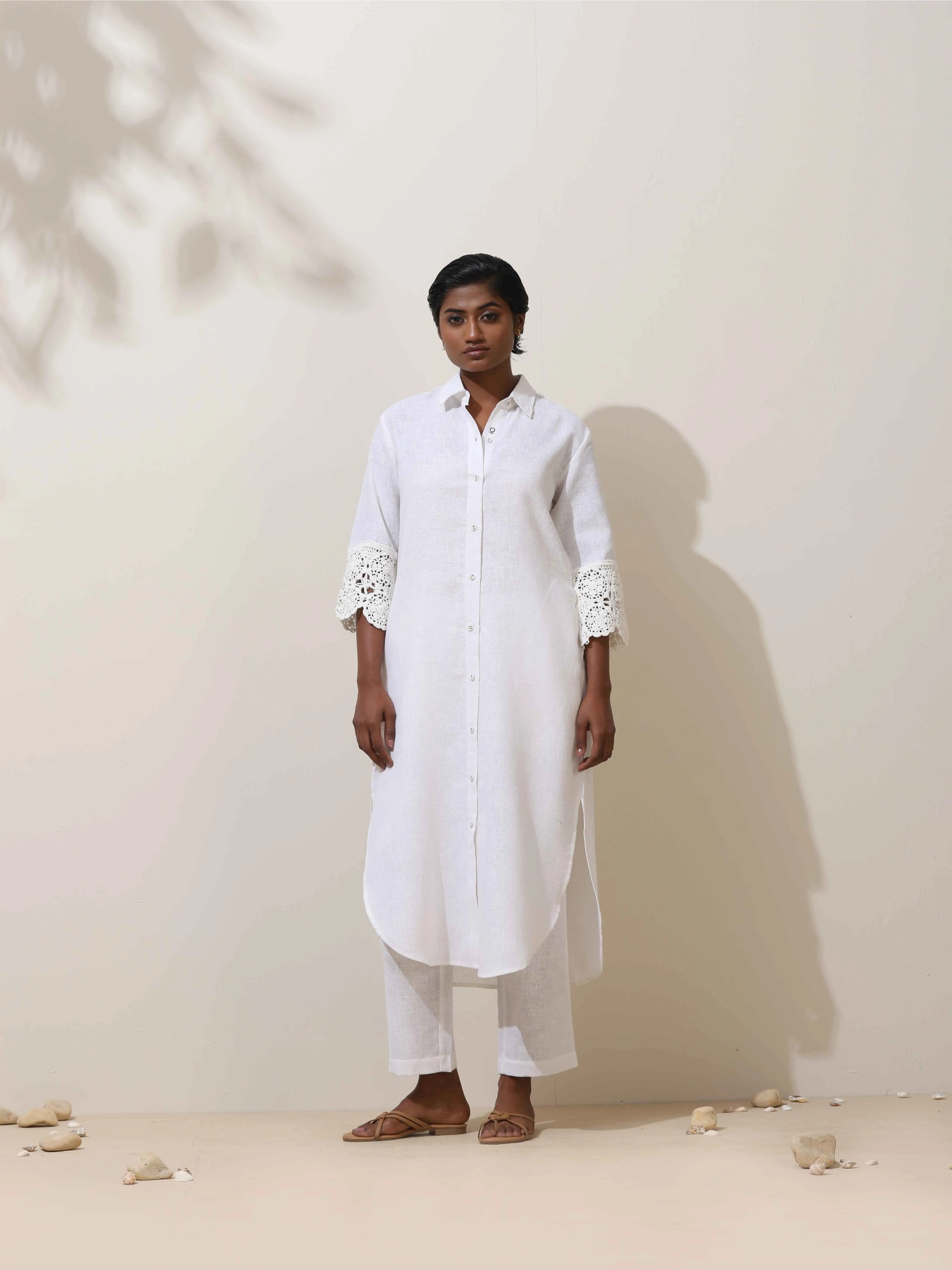 trueBrowns Luna White Crochet Natural Cotton Kurta Pant Set
