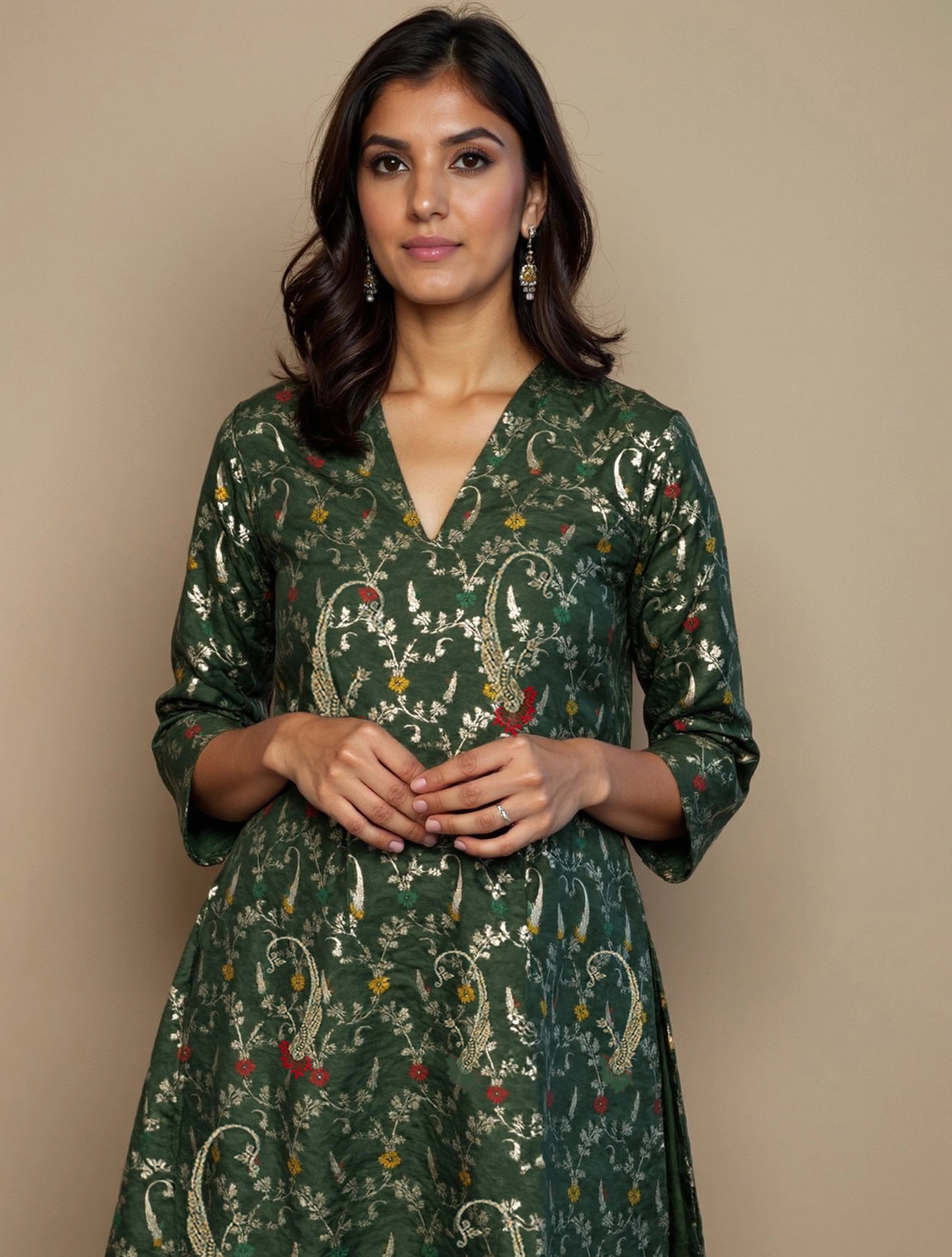 trueBrowns Green Brocade Straight High-Slit Kurta Set