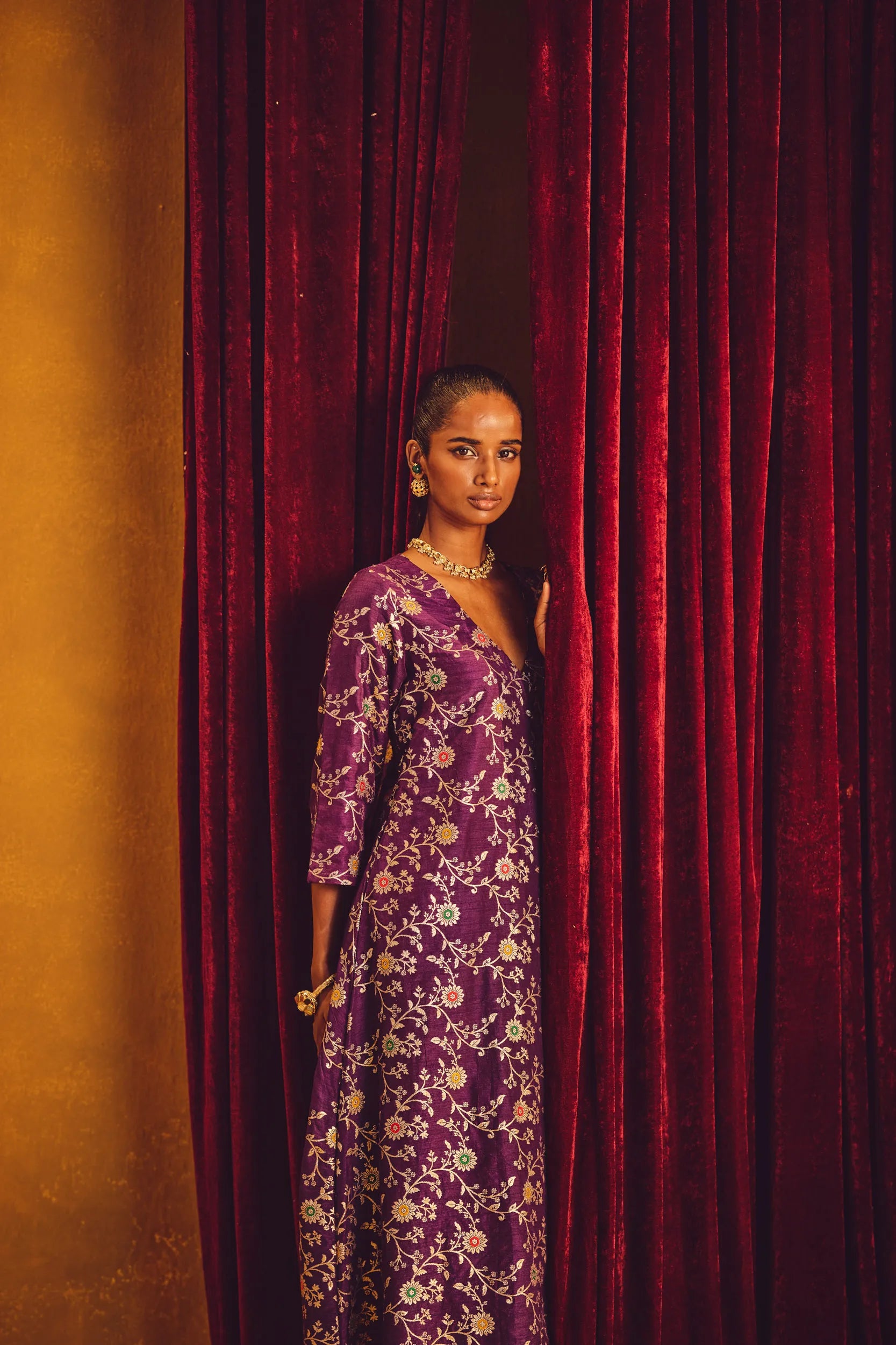  trueBrowns Purple Brocade Angrakha Kurta Set