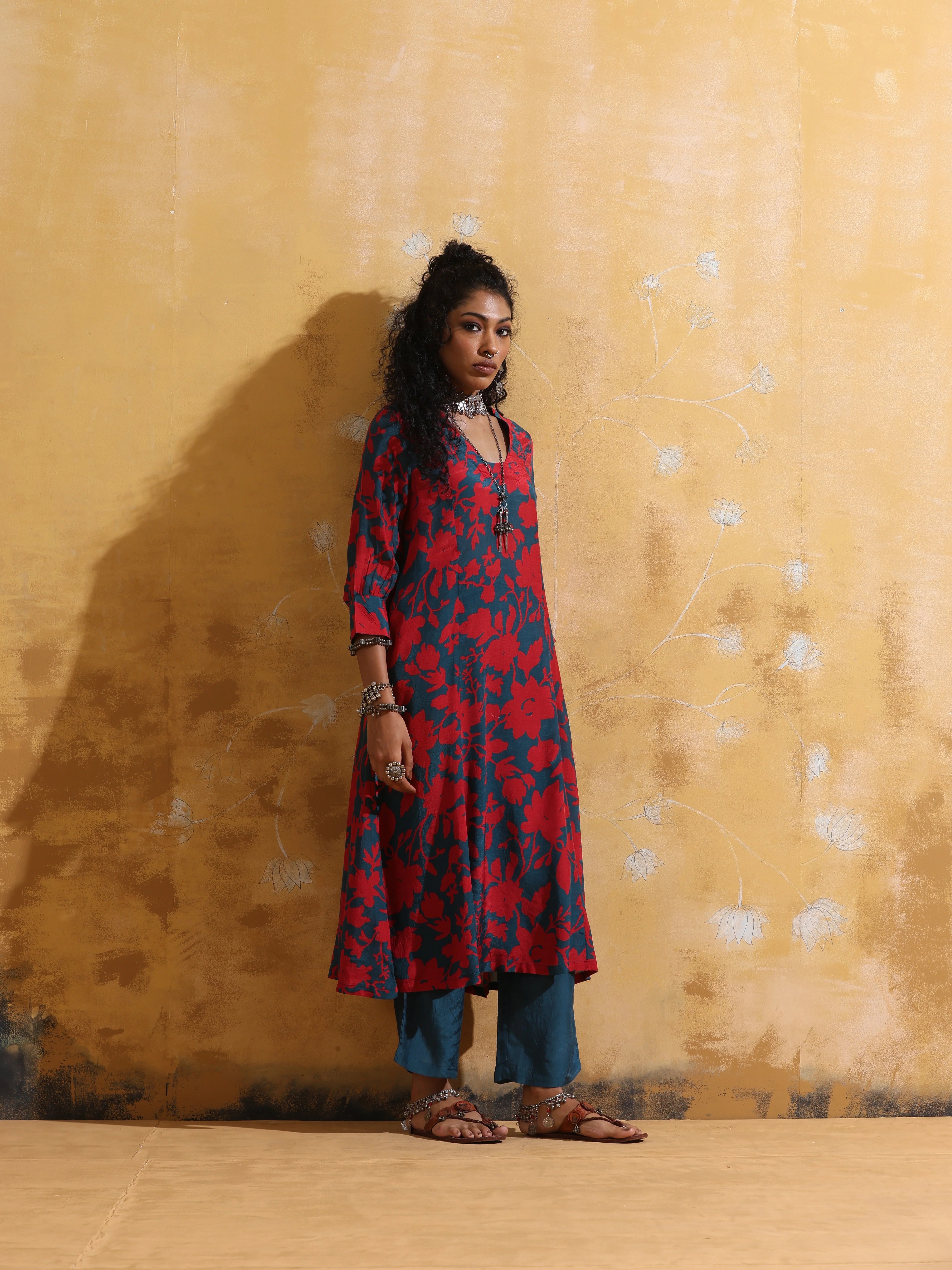 trueBrowns Red Teal Jaal Print  Muslin Silk A-Line Kurta Set
