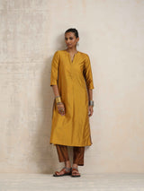 trueBrowns Gold Silk Straight Kurta Set