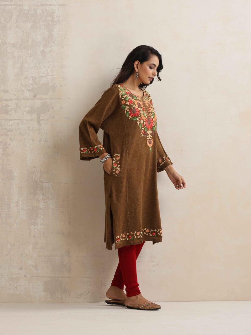 trueBrowns Brown Kashmiri Floral Embroidered Woollen Phiran Kurta