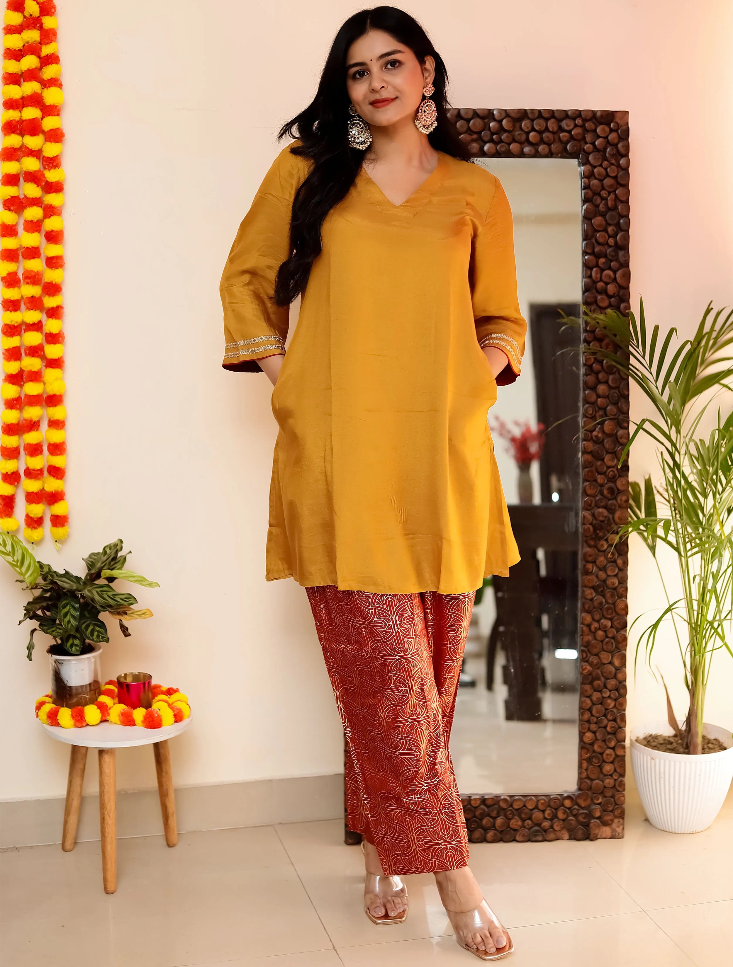 trueBrowns Mustard Gold Foil Print Muslin Silk Kurta Farsi Pants Set