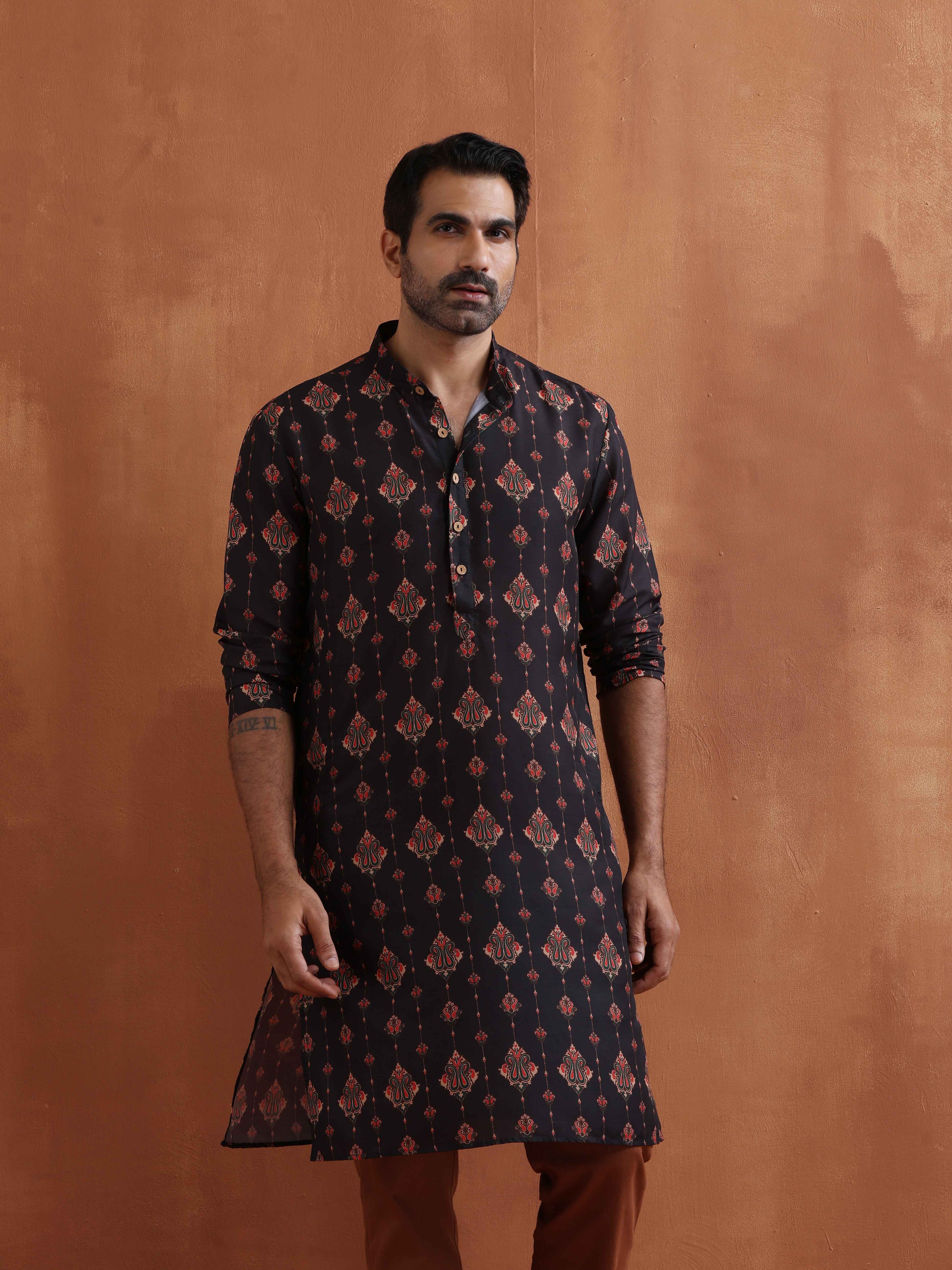 trueBrowns Men's Black Printed Kurta