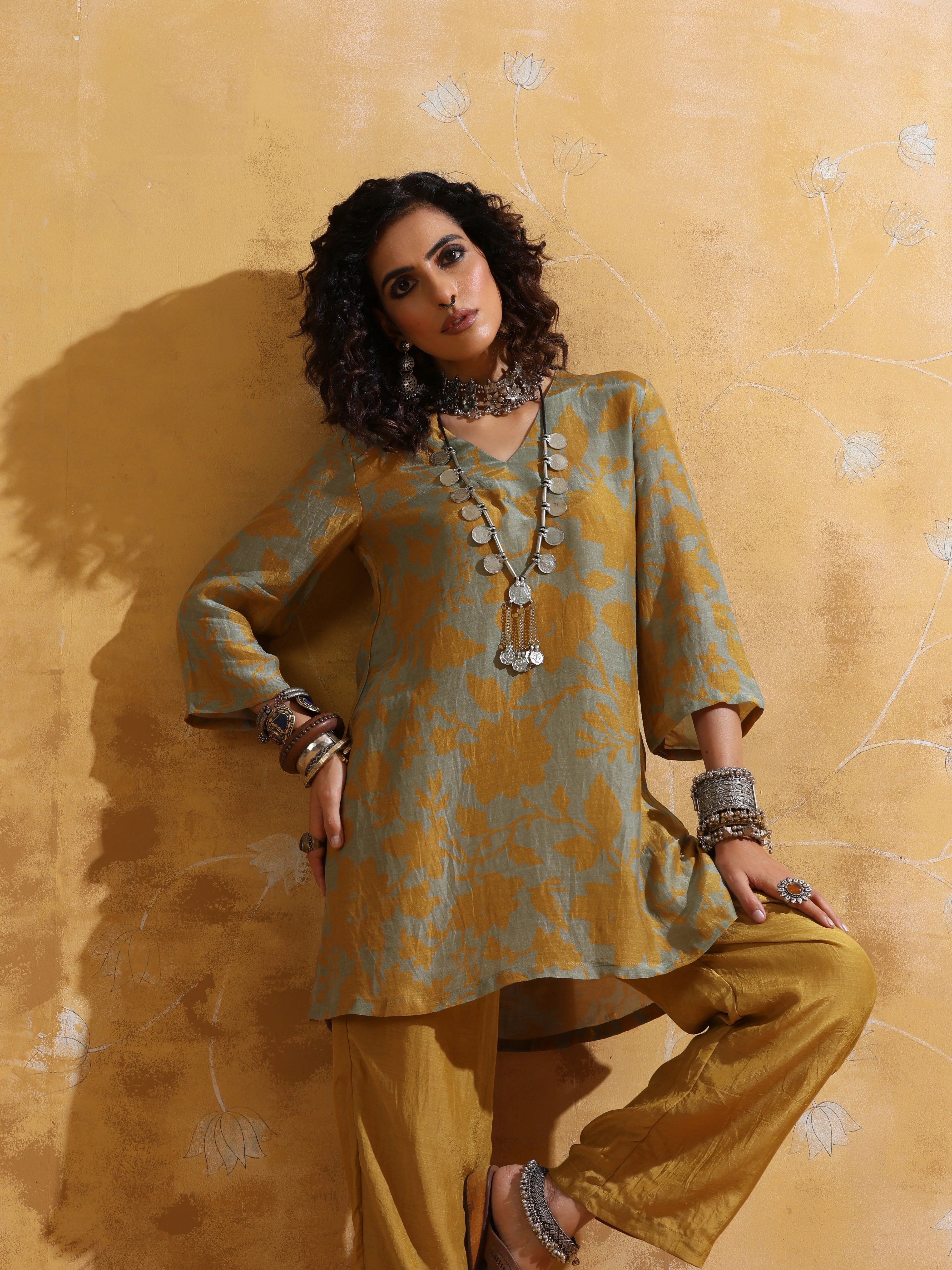 trueBrowns Mint Mustard Jaal Print Muslin Silk Co-ord Set