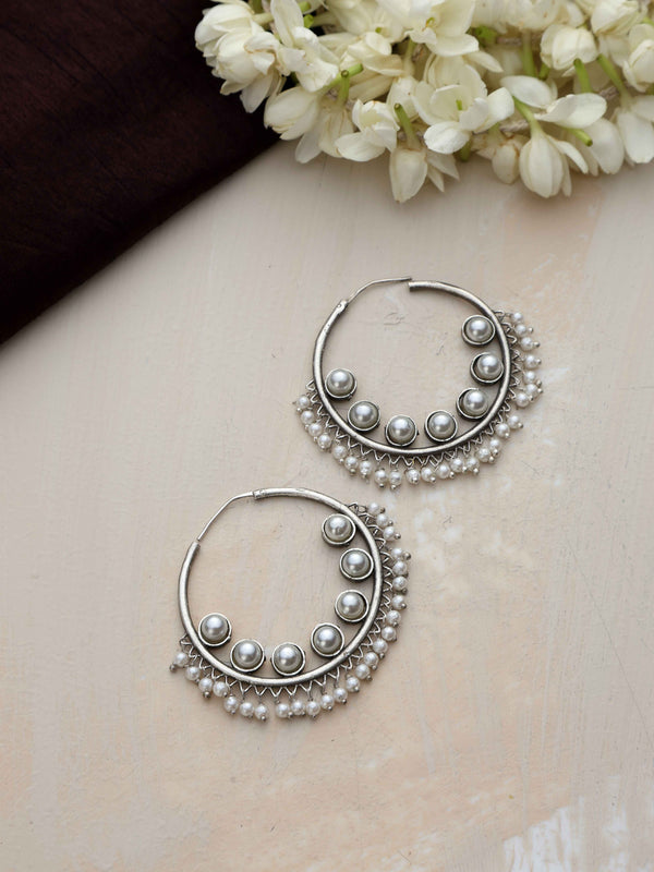 trueBrowns Silver Tone Pearl Hoop Earrings