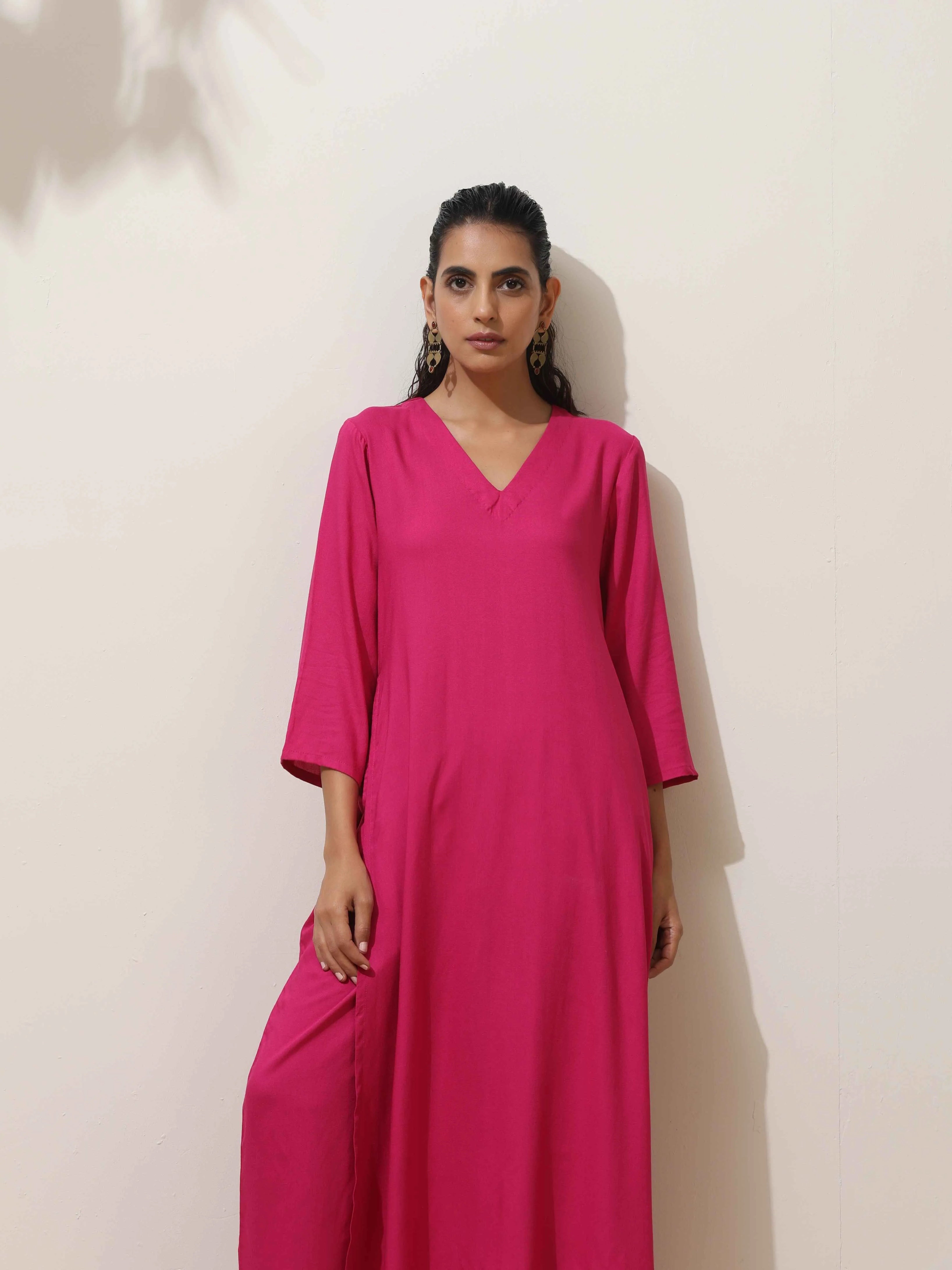 trueBrowns Pink Viscose Kurta Pant Set