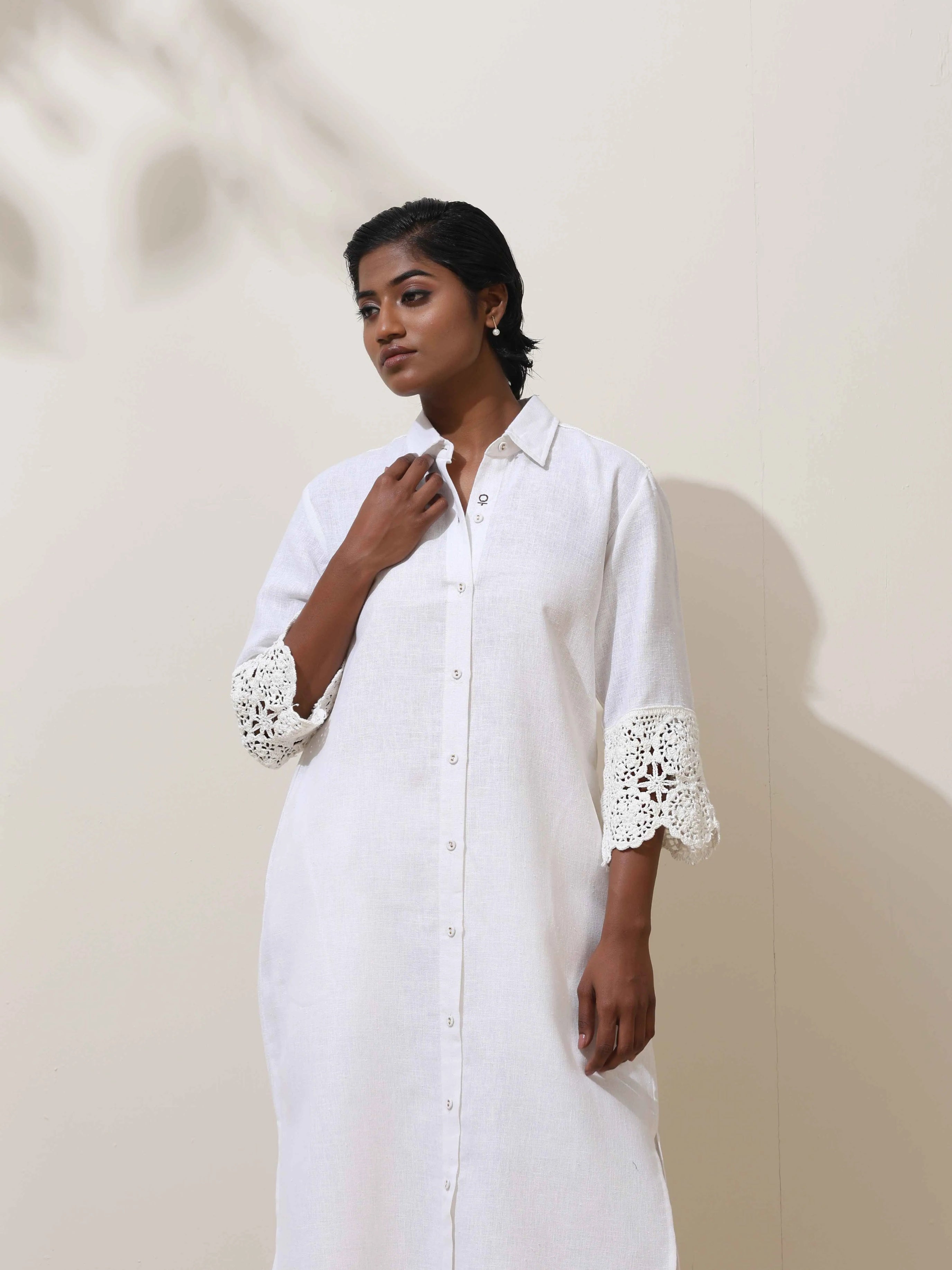 trueBrowns Luna White Crochet Natural Cotton Kurta Pant Set