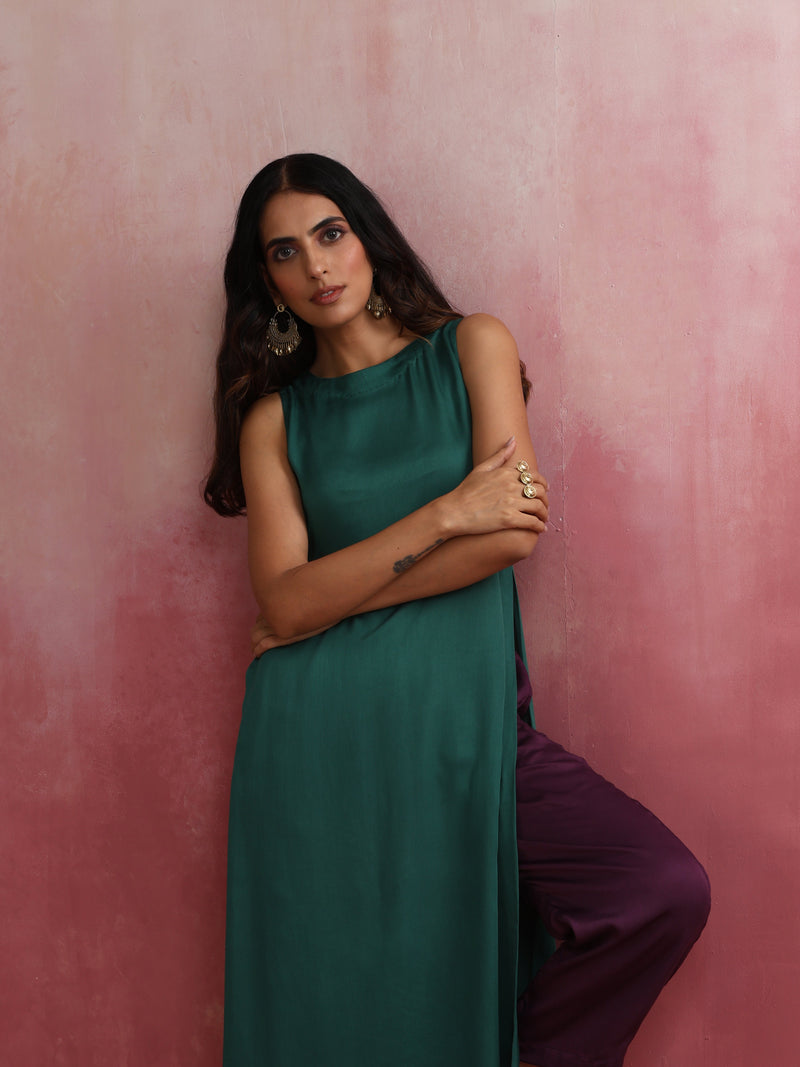 trueBrowns Green Modal High slit Kurta Set