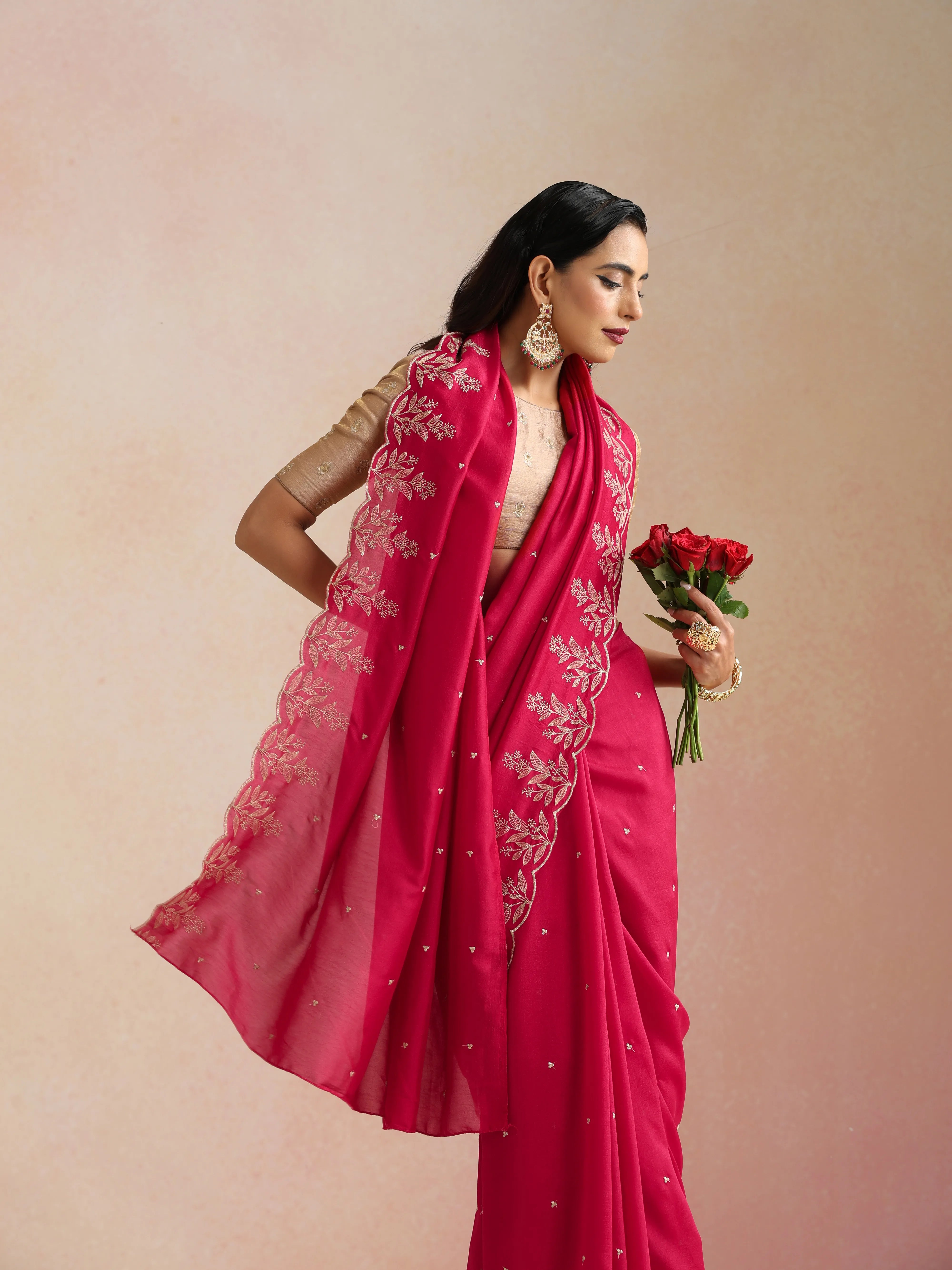 trueBrowns Pink All Over Zari Embroidered Saree With Unstitched Blouse