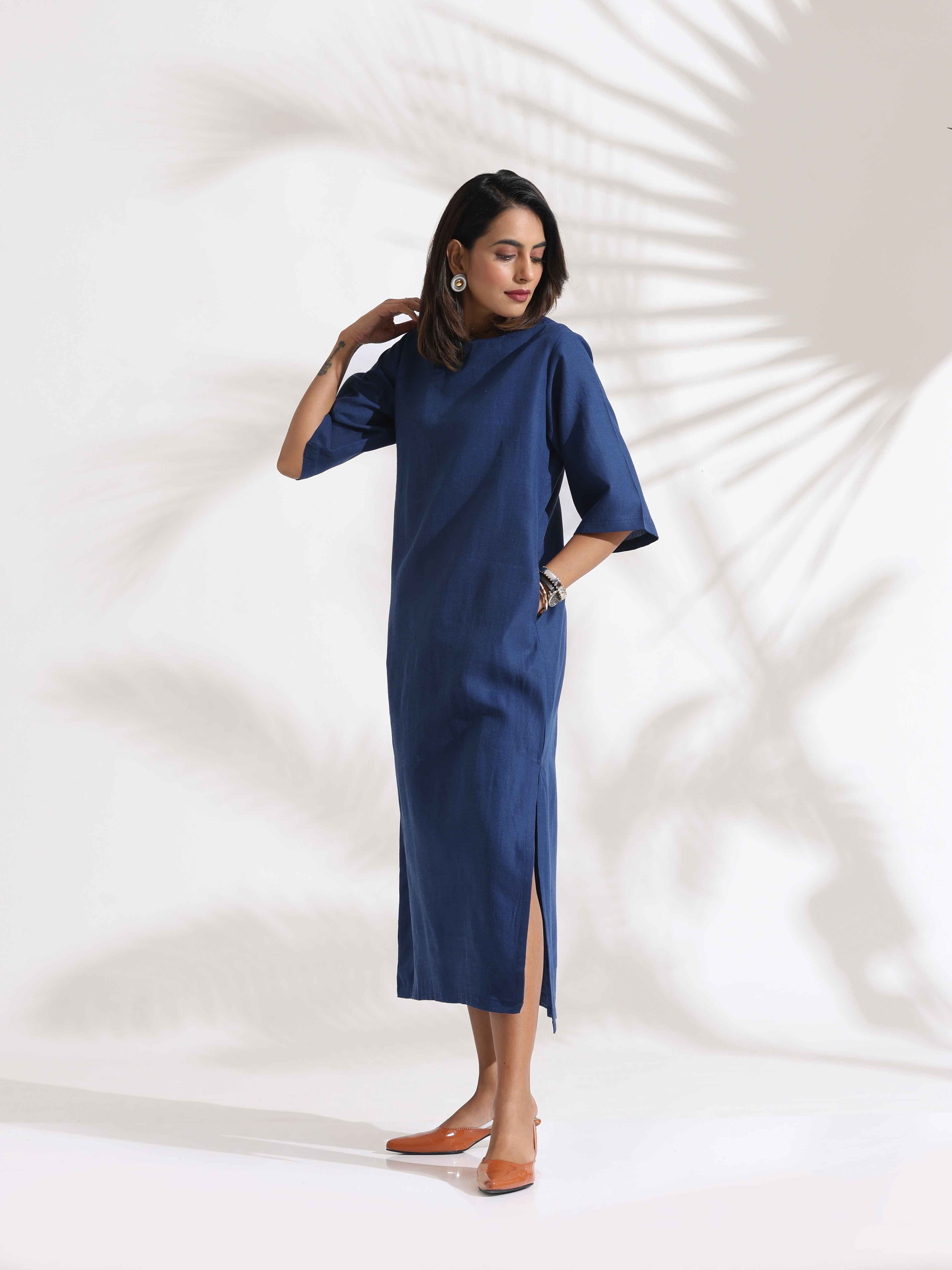 trueBrowns Blue Slub Dress