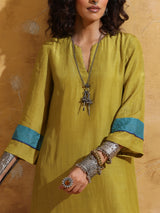 trueBrowns Lime Muslin Silk Straight Maxi Dress