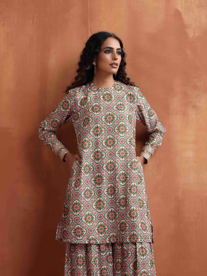 trueBrowns Off White Geometric Print Sharara Set