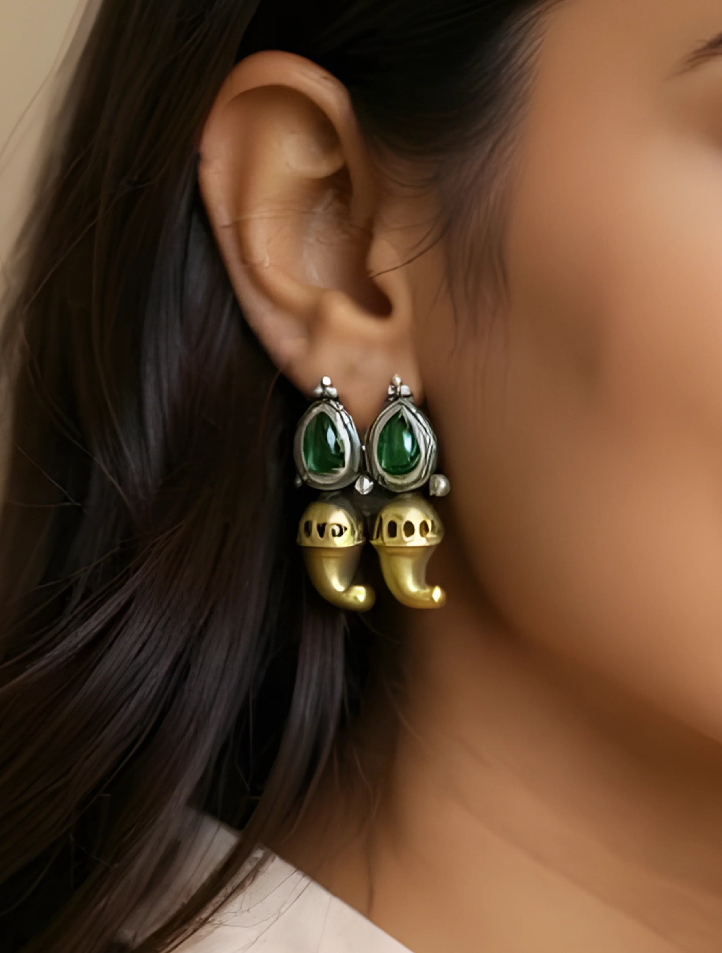 trueBrowns Silver Gold Tone Stud Earrings