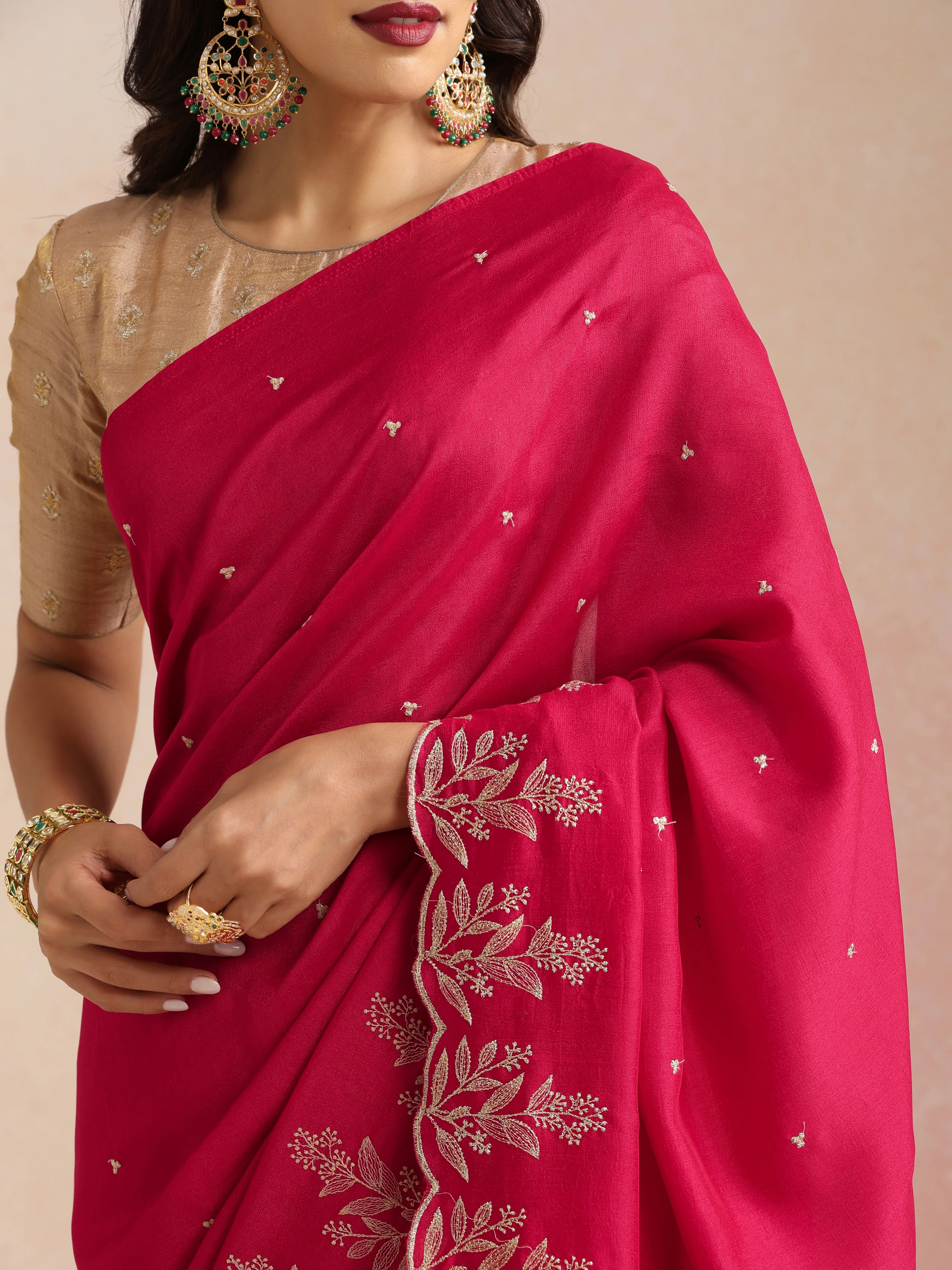 trueBrowns Pink All Over Zari Embroidered Saree With Unstitched Blouse
