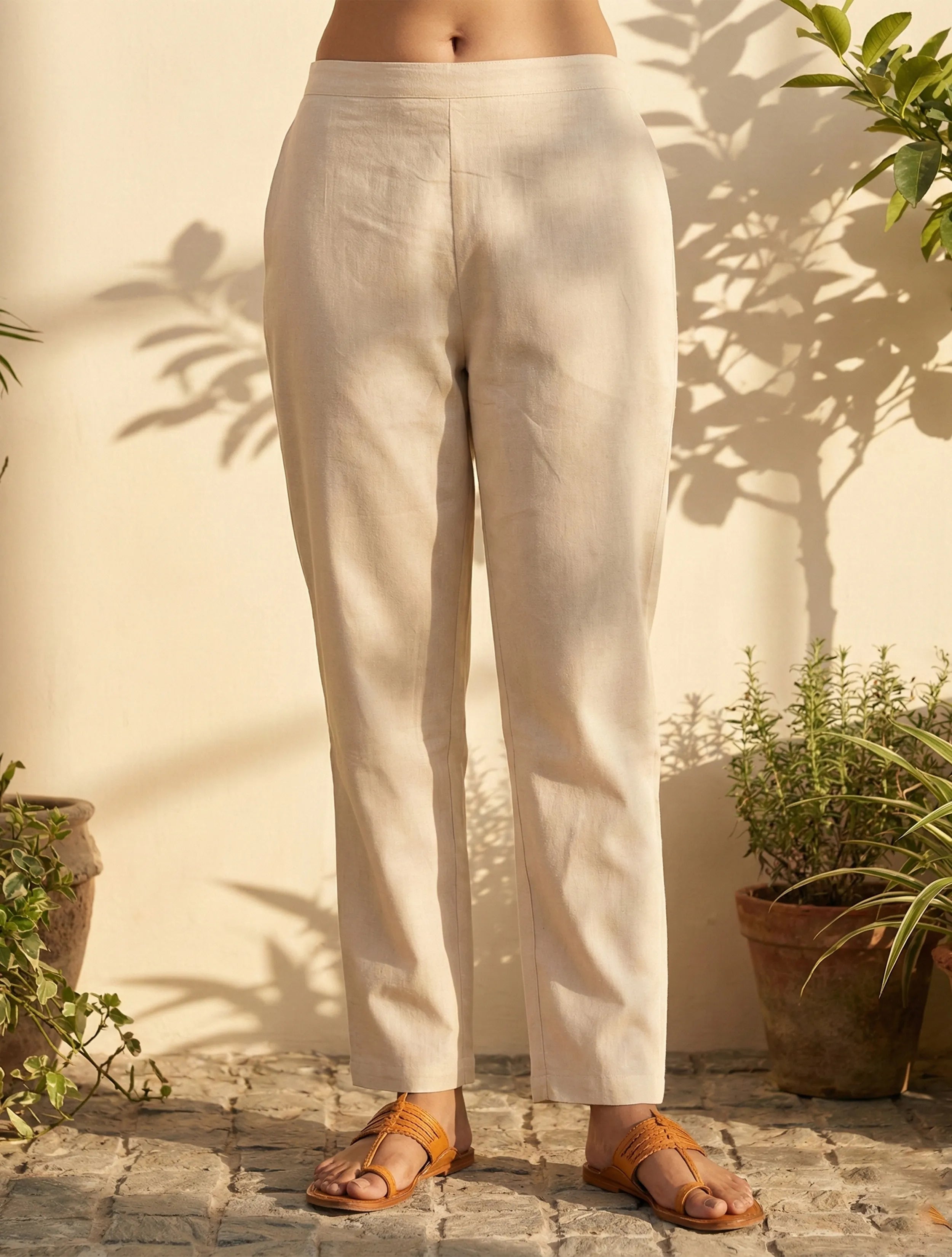 trueBrowns Ivory Blue Printed Kurta Pant Dupatta Set