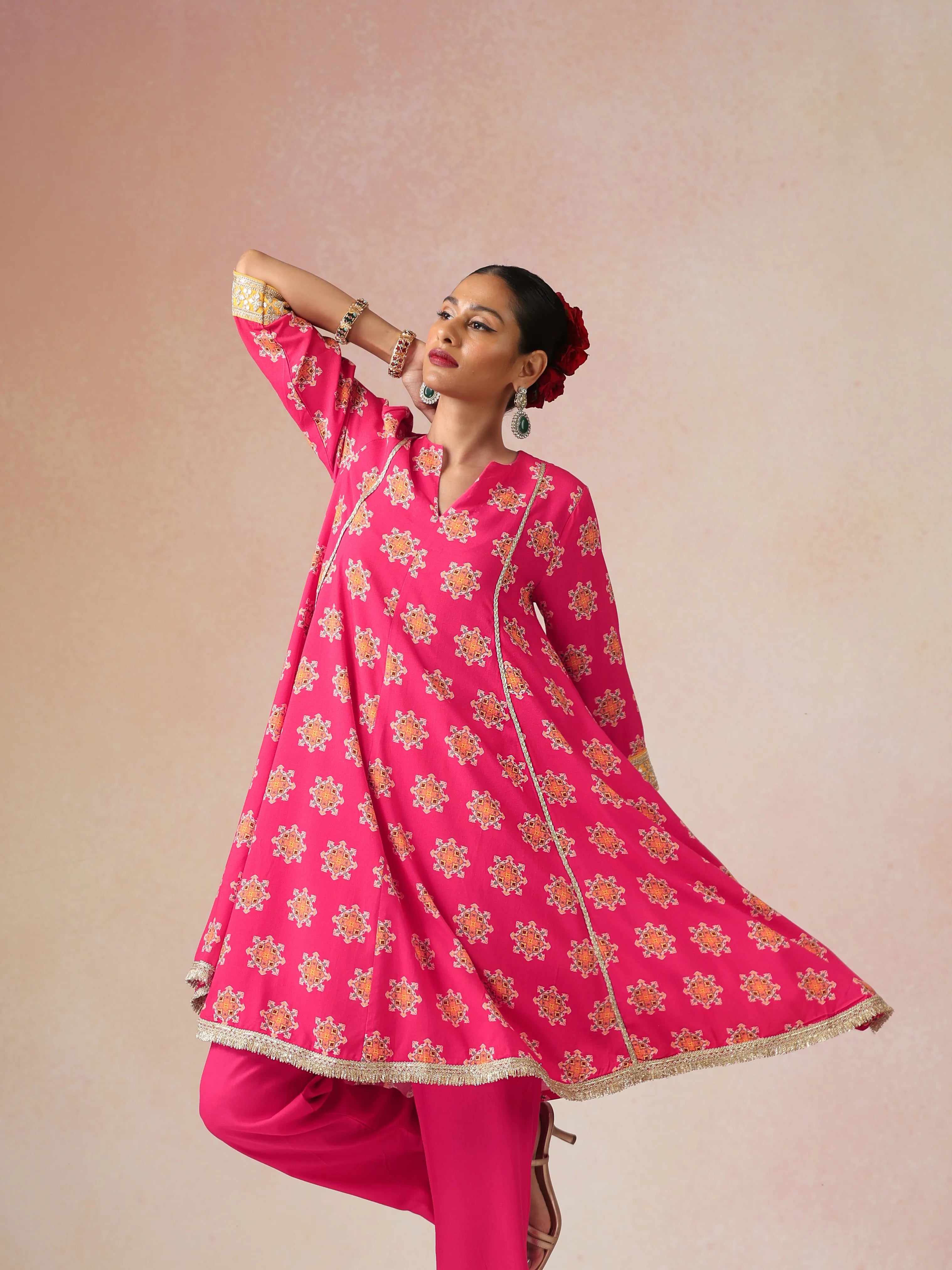 trueBrowns Pink Boota Print Viscose Flared Kurta Co-ord Set
